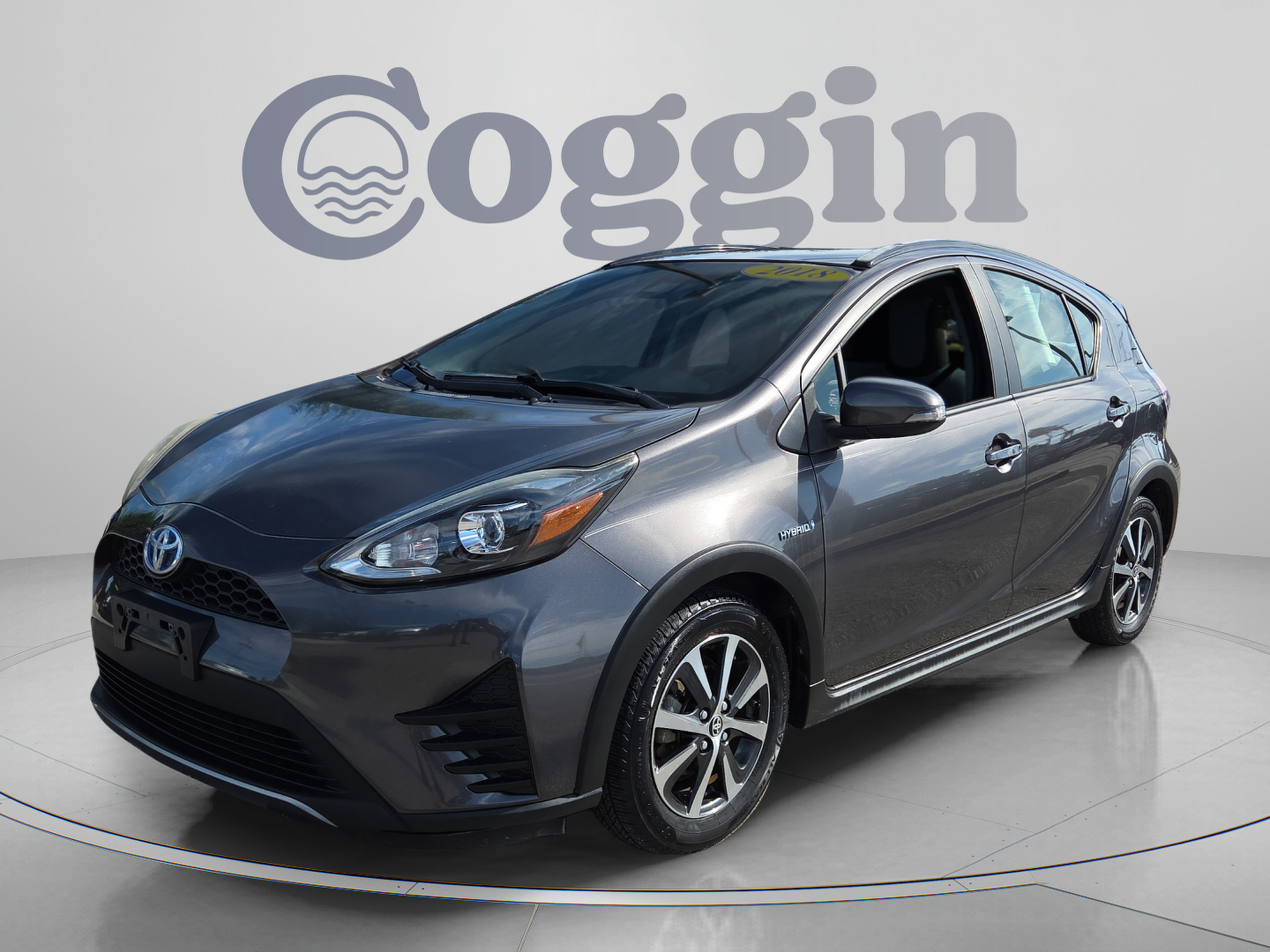  Toyota Prius c