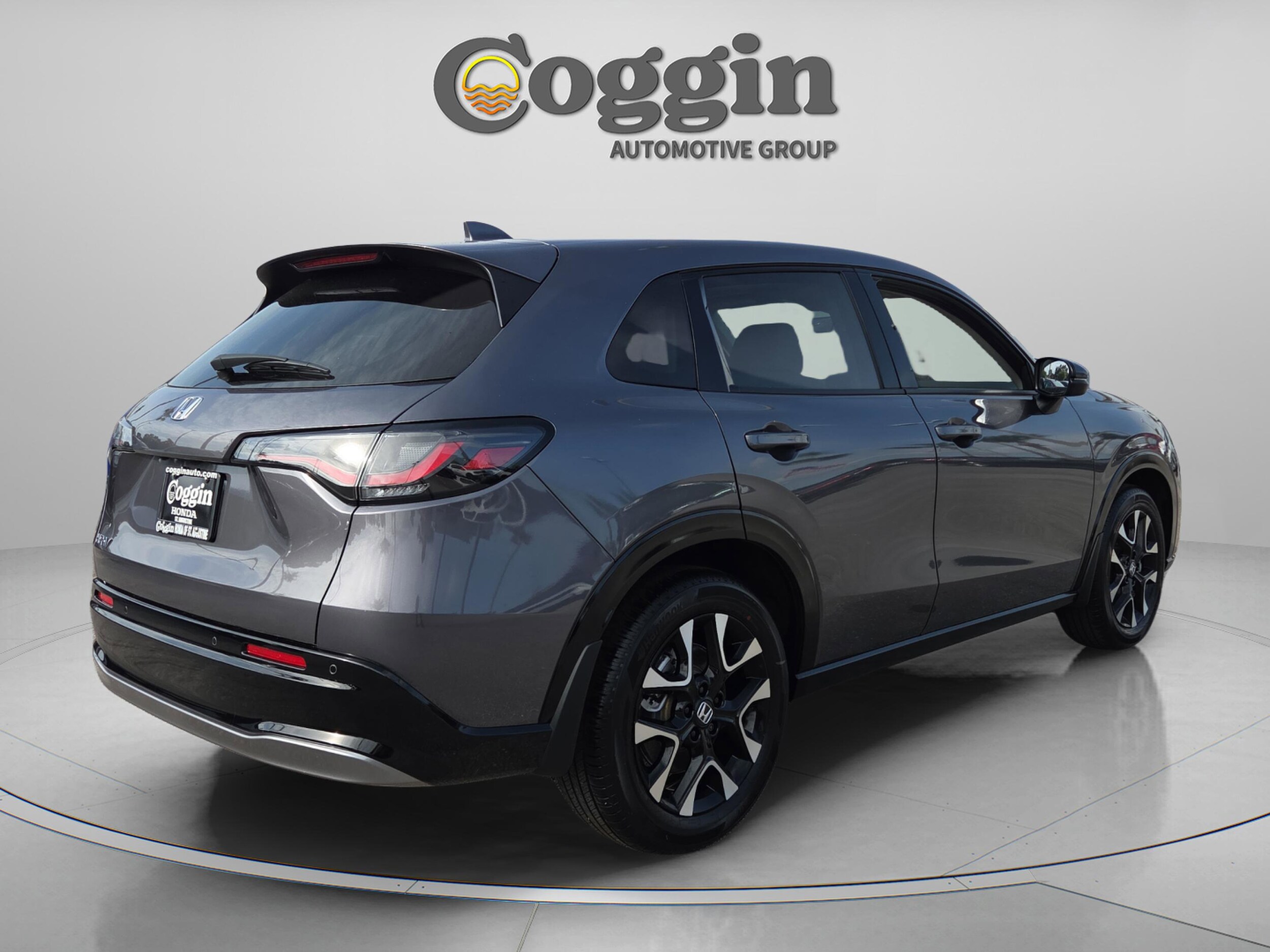 2026 Honda HR-V EX-L - Photo 6