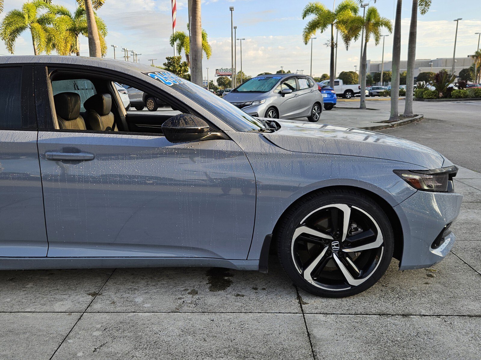 2022 Honda Accord Sport 1.5T photo 2