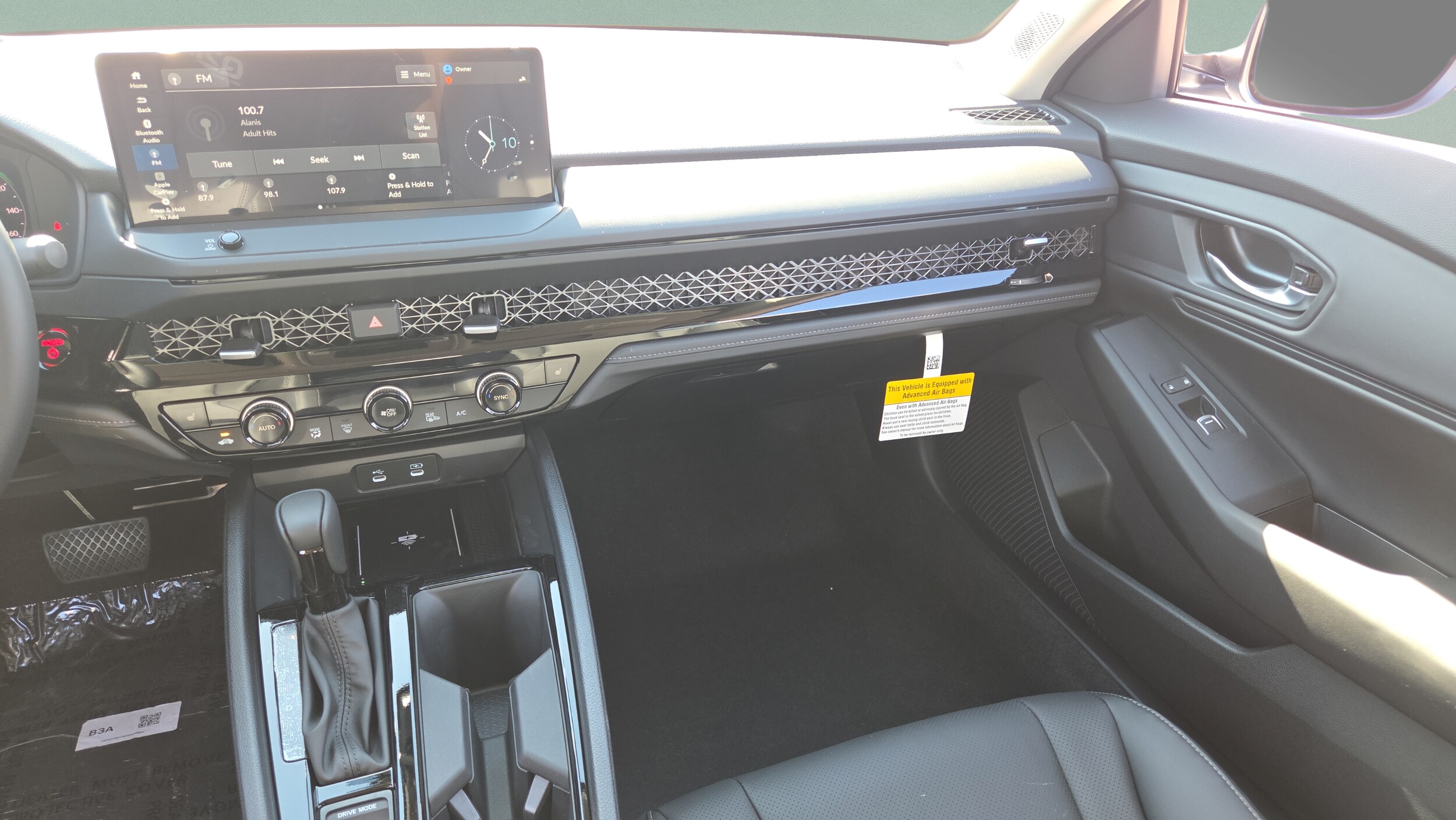 2026 Honda Accord Hybrid EX-L - Photo 15