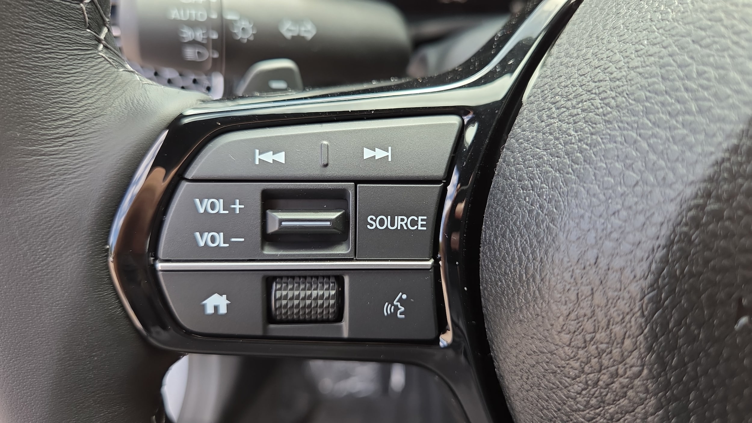 2026 Honda Civic Hatchback Sport - Photo 28