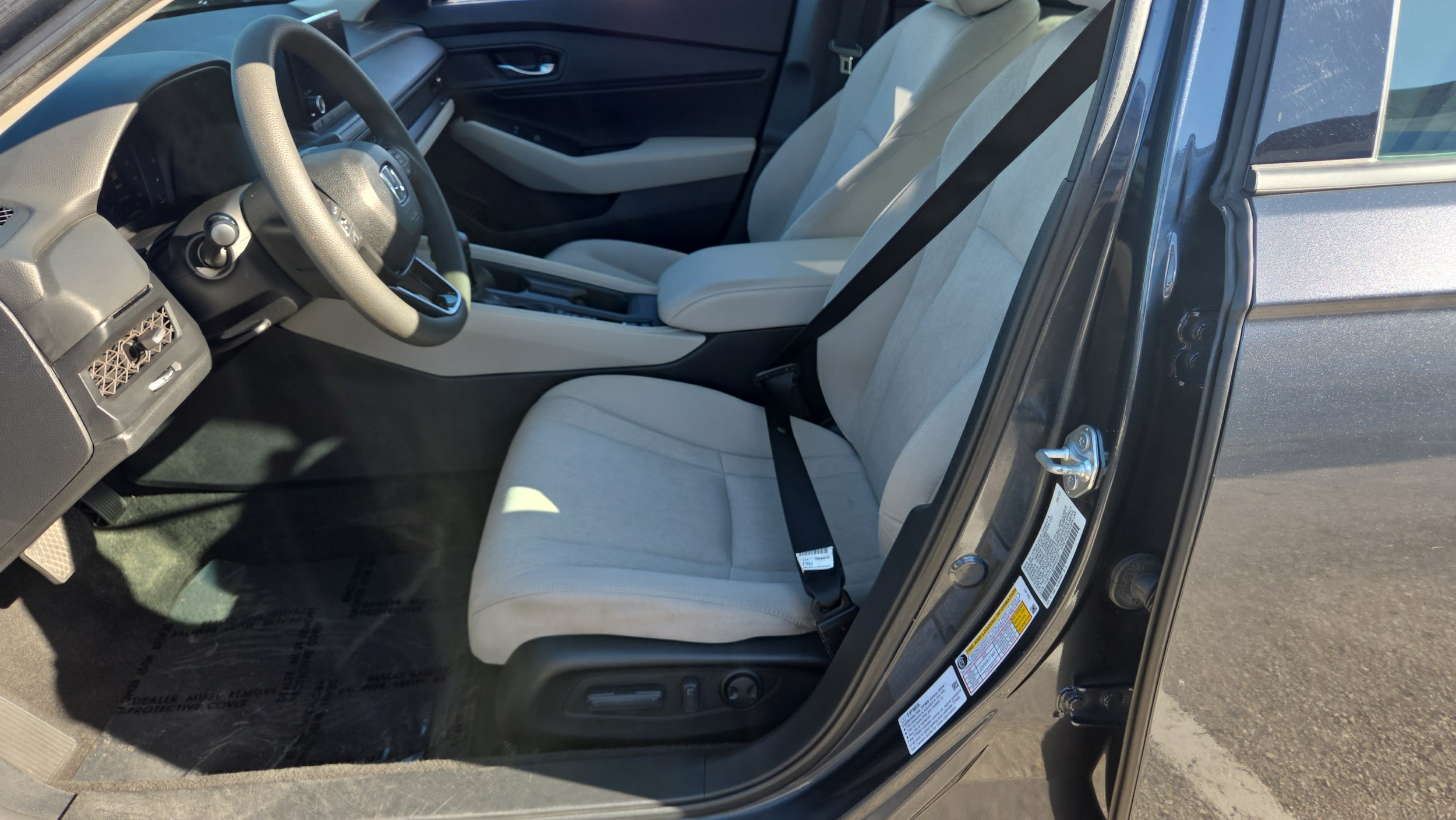 2024 Honda Accord EX - Photo 10