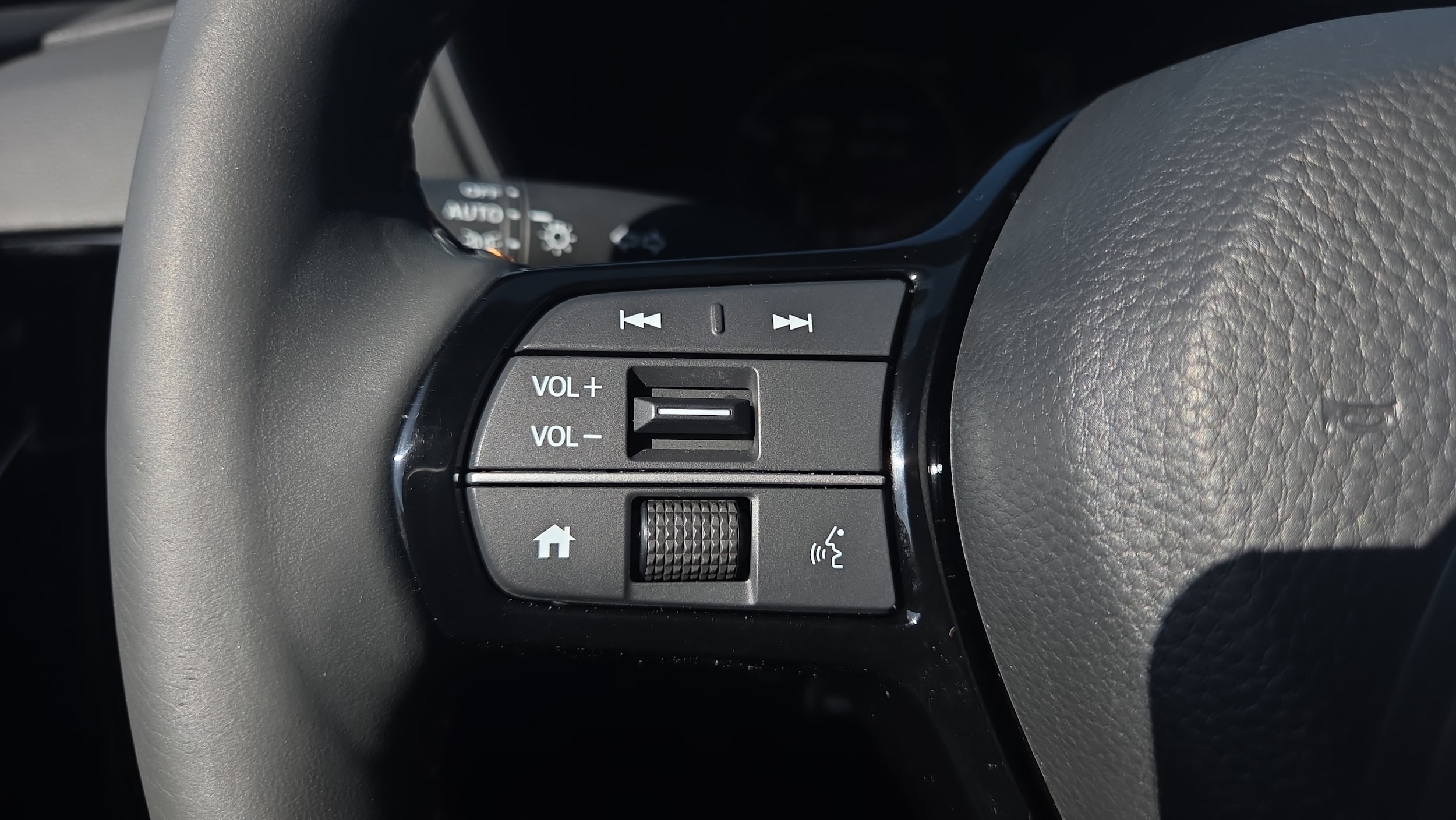 2024 Honda CR-V Sport Touring - Photo 24