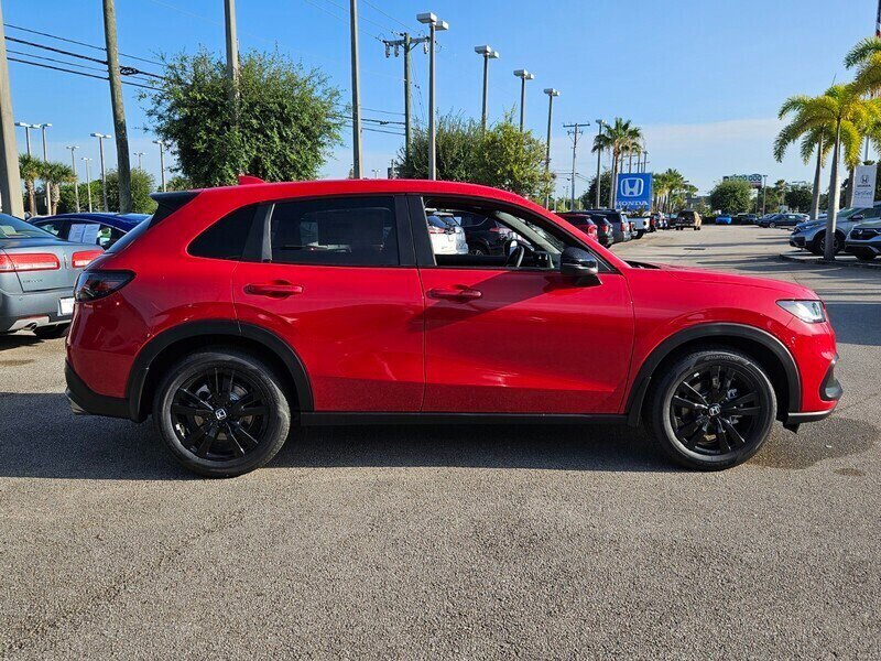 2026 Honda HR-V Sport photo 3