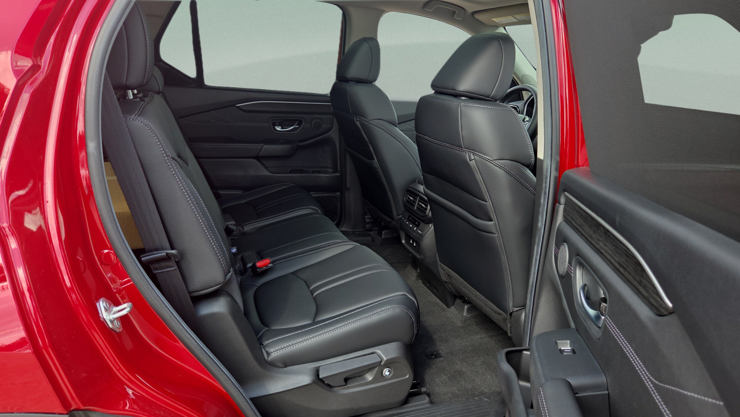 2026 Honda Pilot Touring - Photo 15