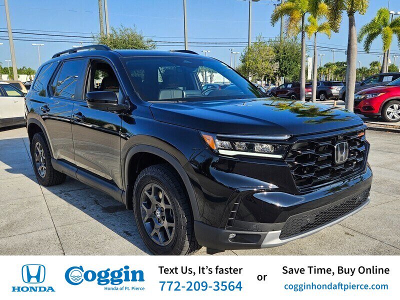 2025 Honda Pilot TrailSport's photo