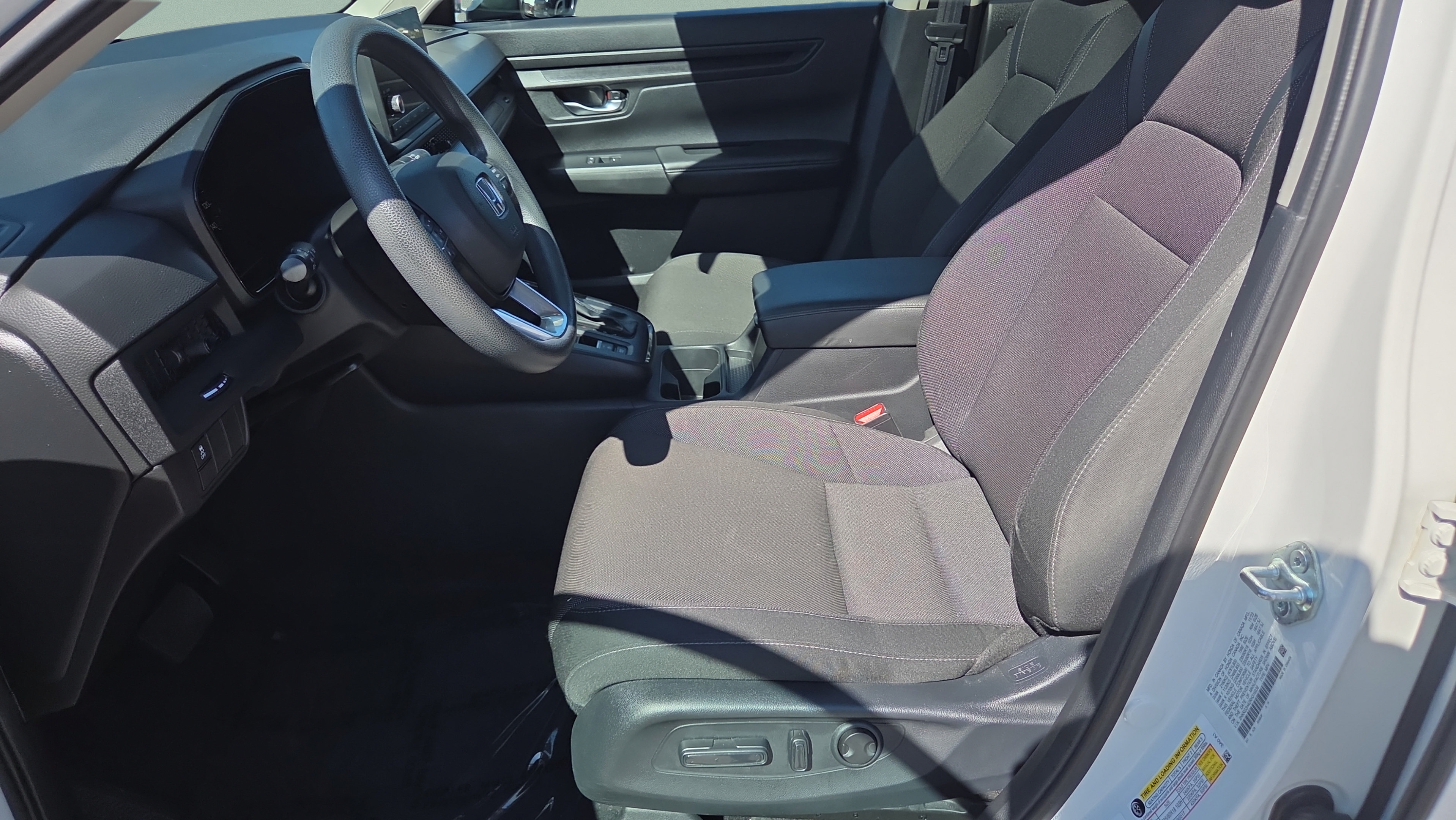2024 Honda CR-V EX - Photo 12