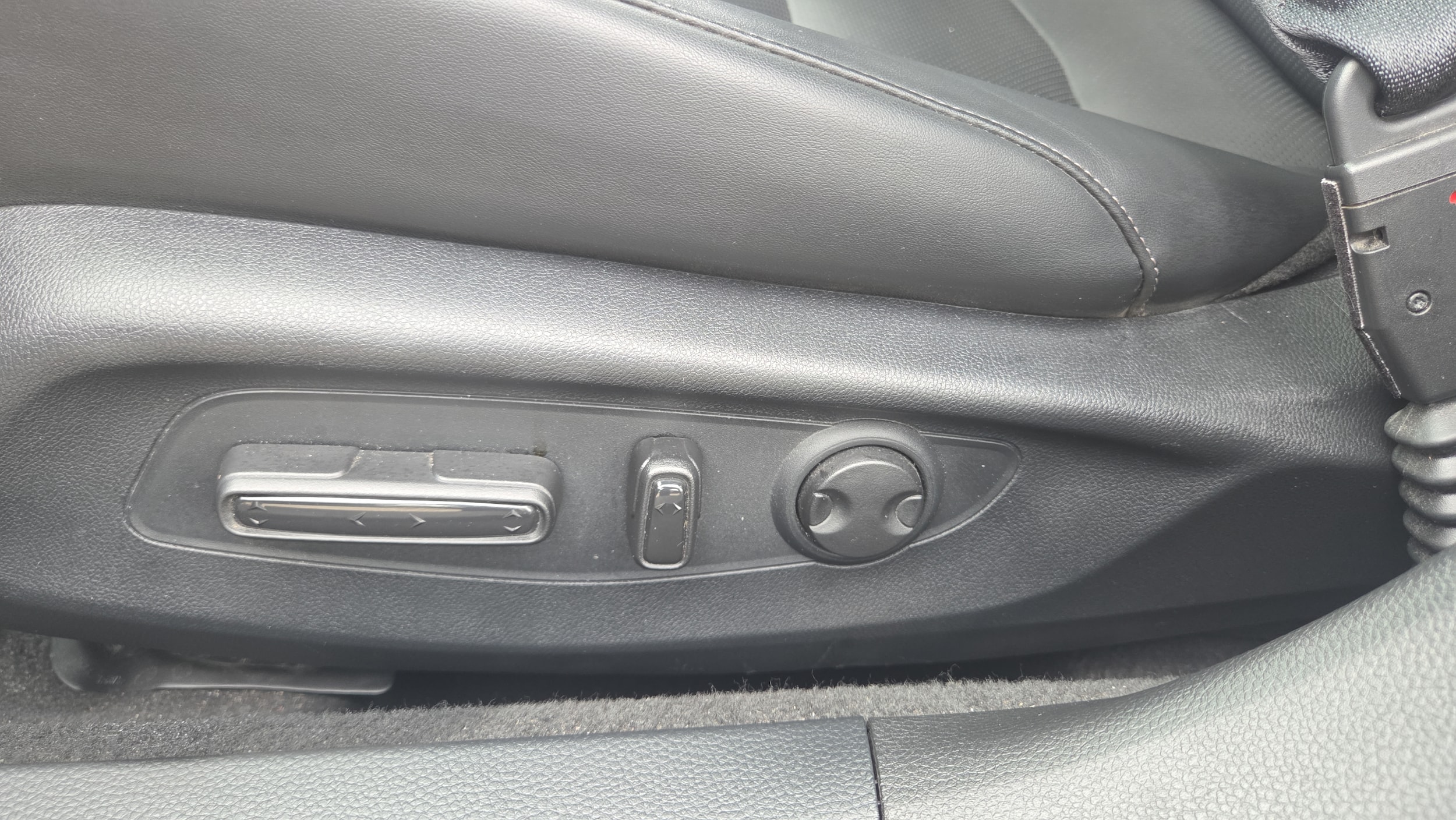 2024 Honda Accord Hybrid Sport-L - Photo 11