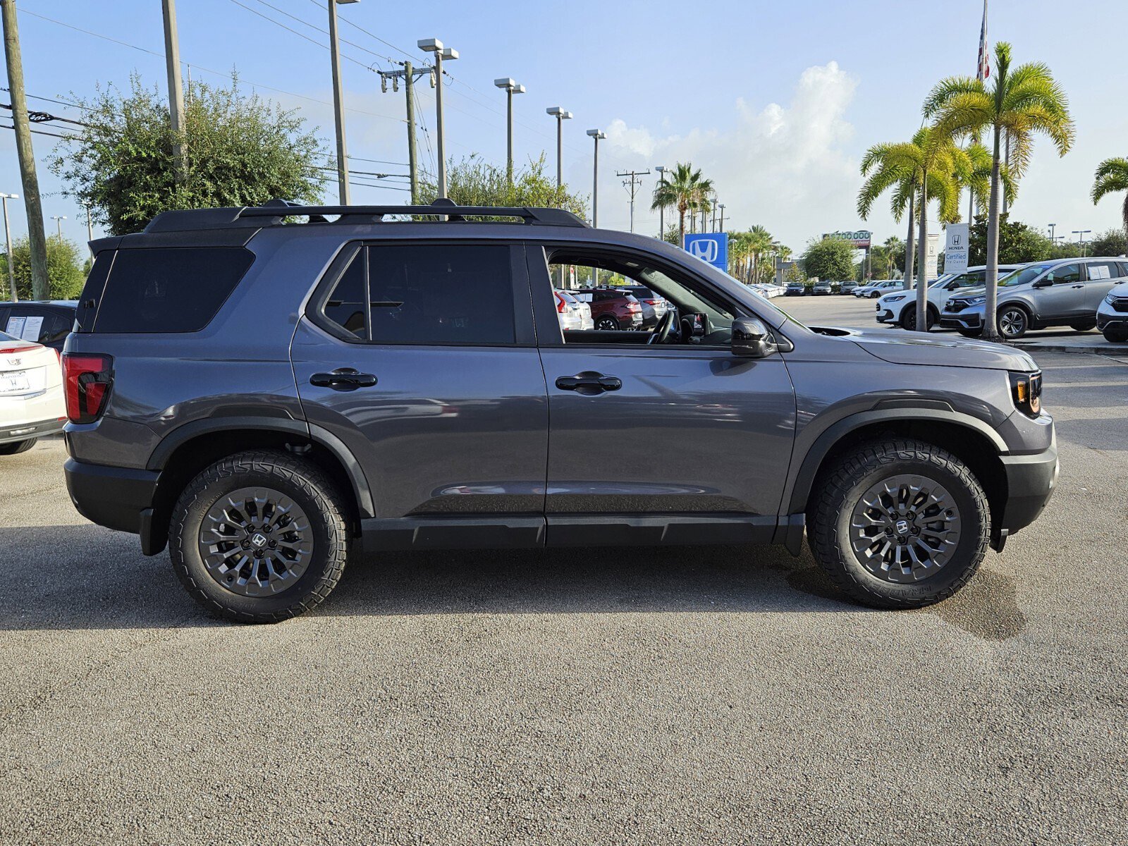 2026 Honda Passport TrailSport photo 2