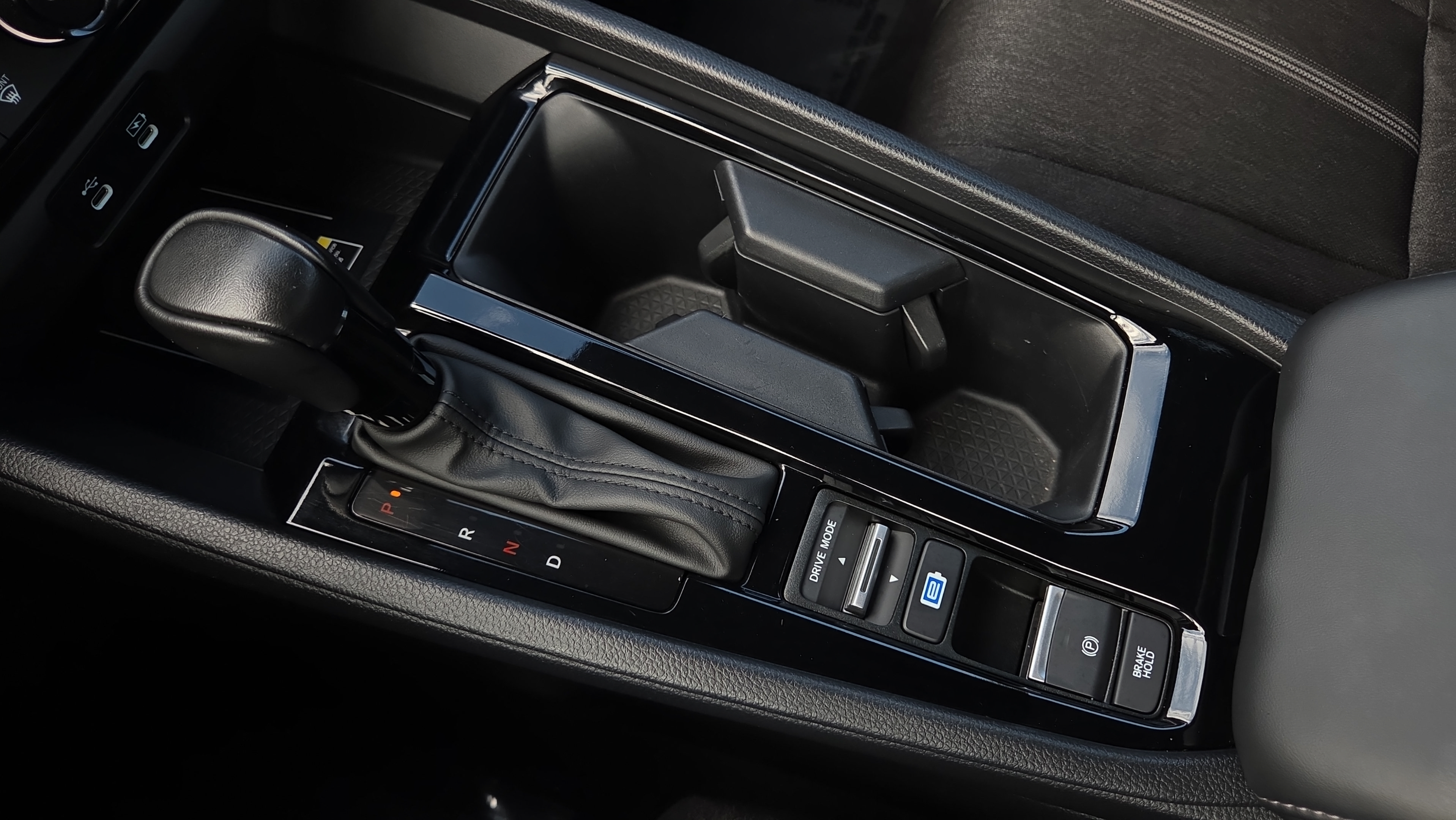 2025 Honda Accord Hybrid Sport - Photo 37