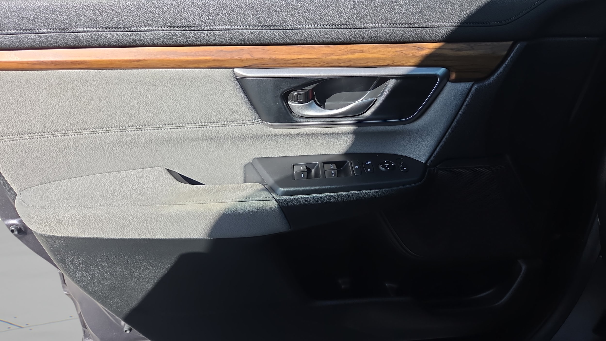 2019 Honda CR-V EX - Photo 34