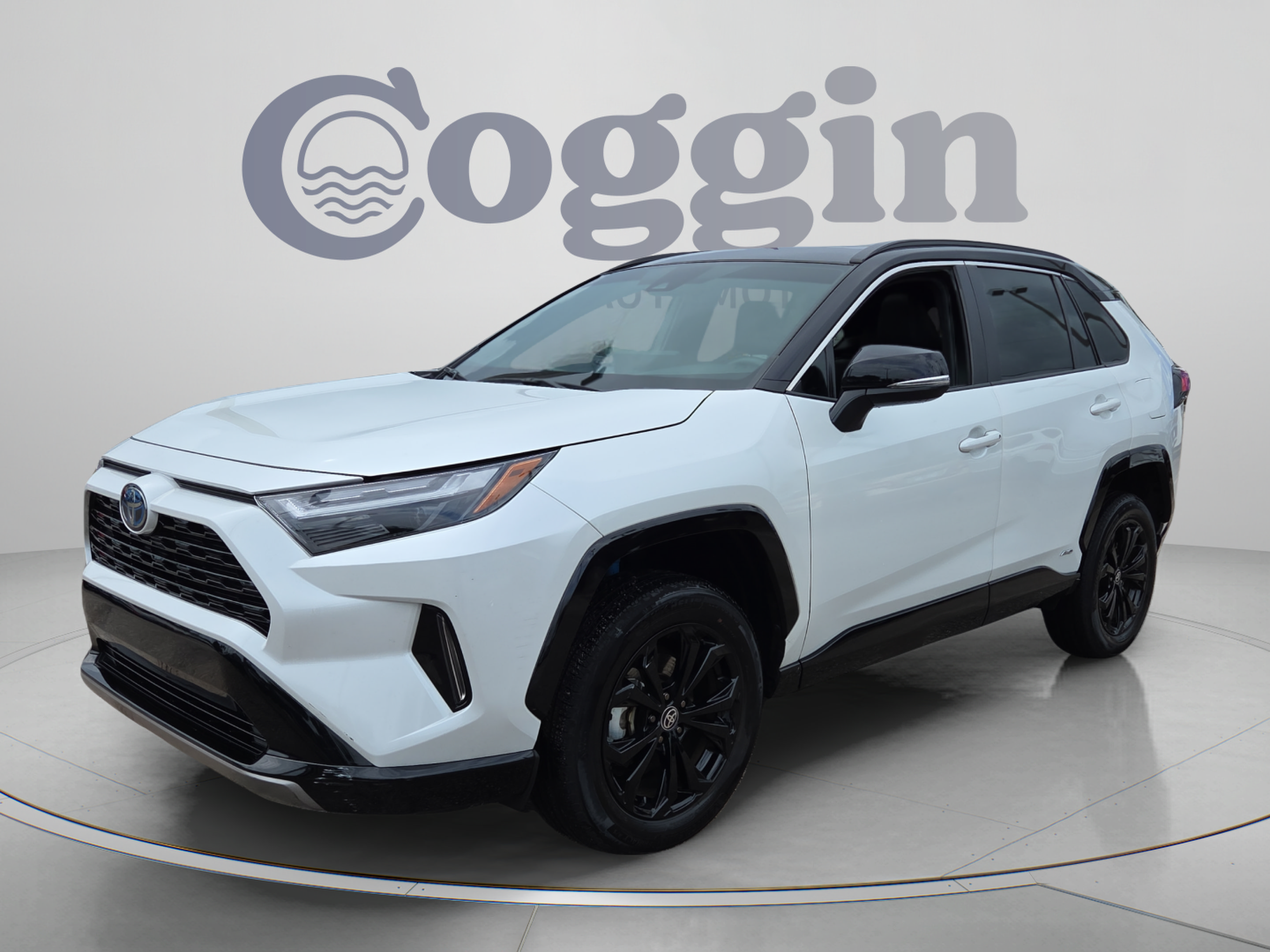  Toyota RAV4 Hybrid