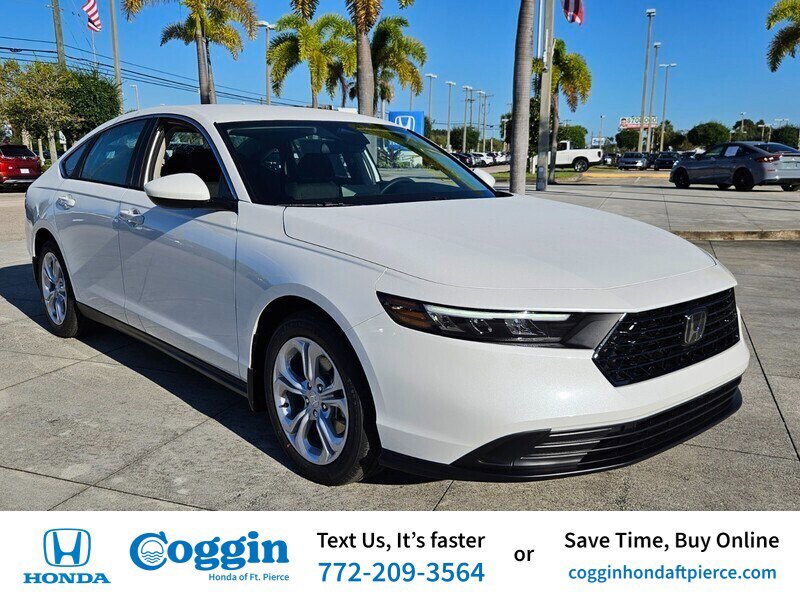 2025 Honda Accord LX's photo