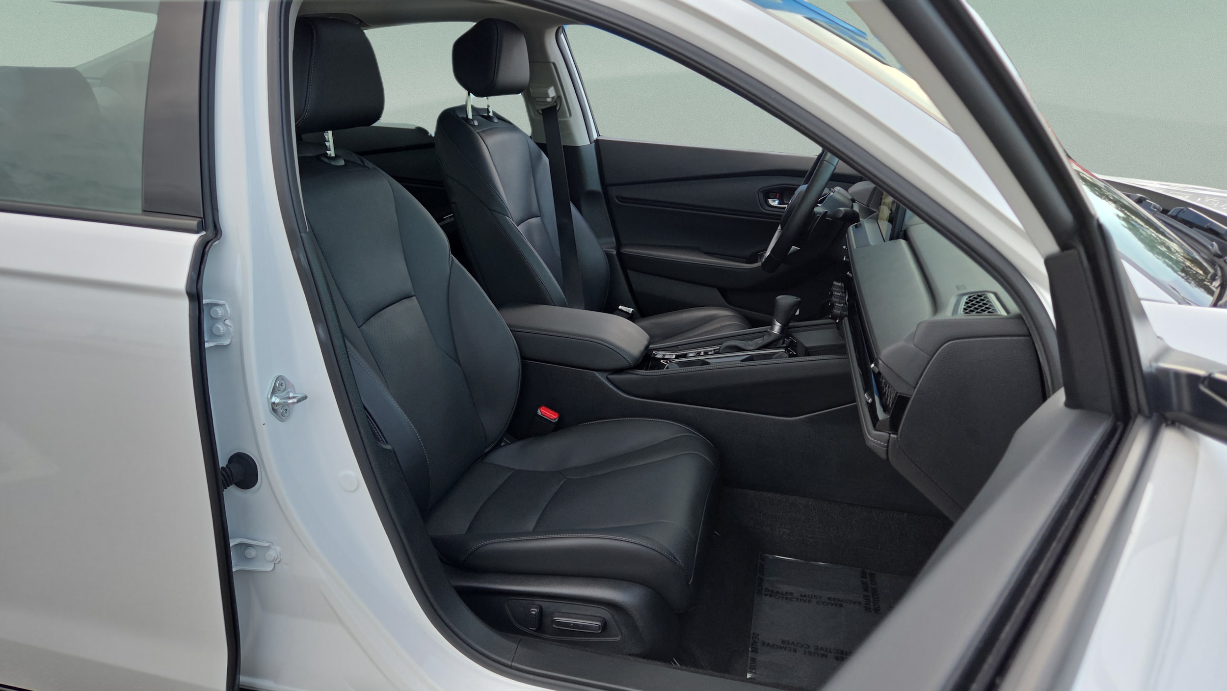 2025 Honda Accord Hybrid Touring - Photo 18