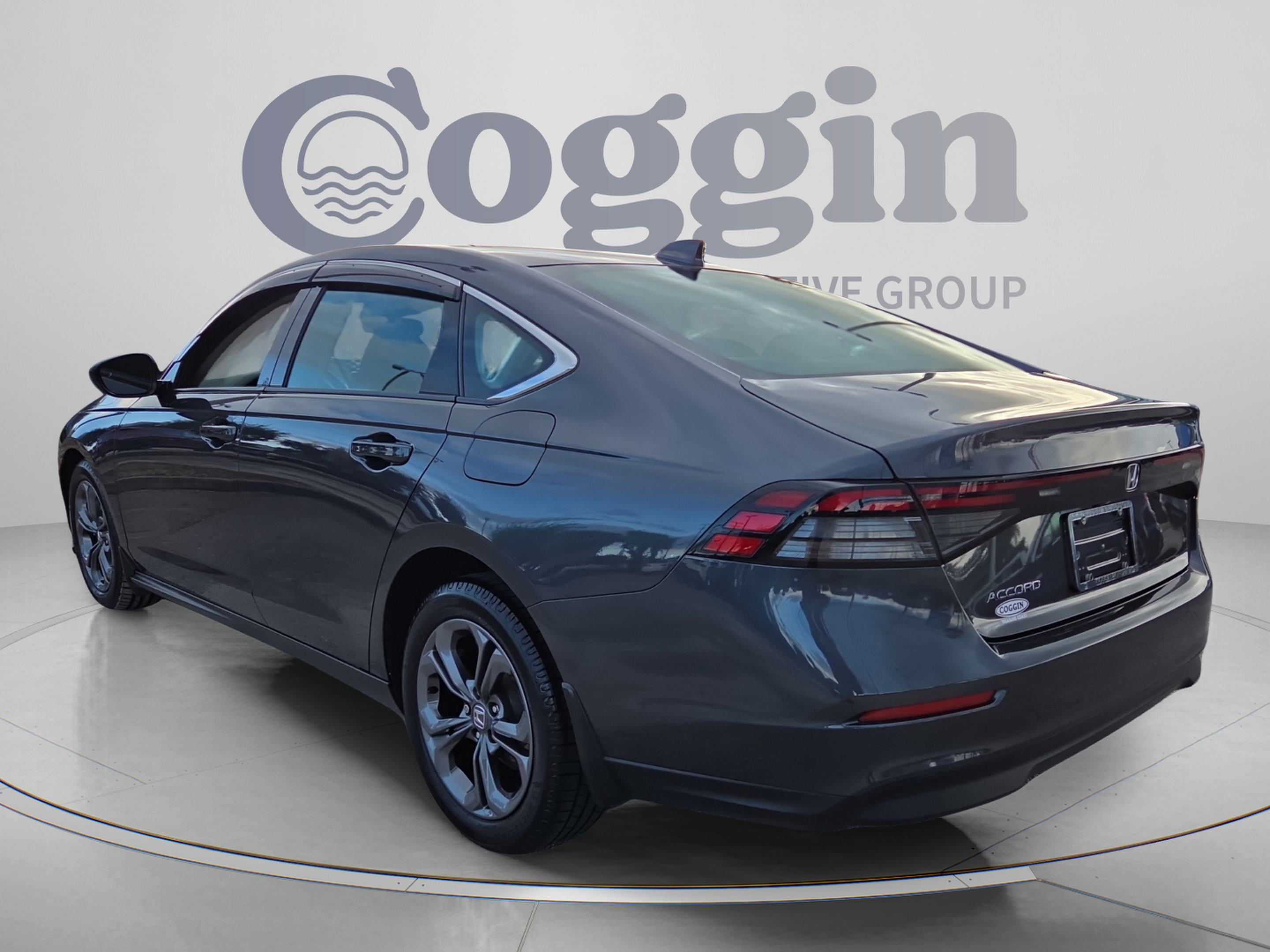 Used 2023 Honda Accord EX Sedan
