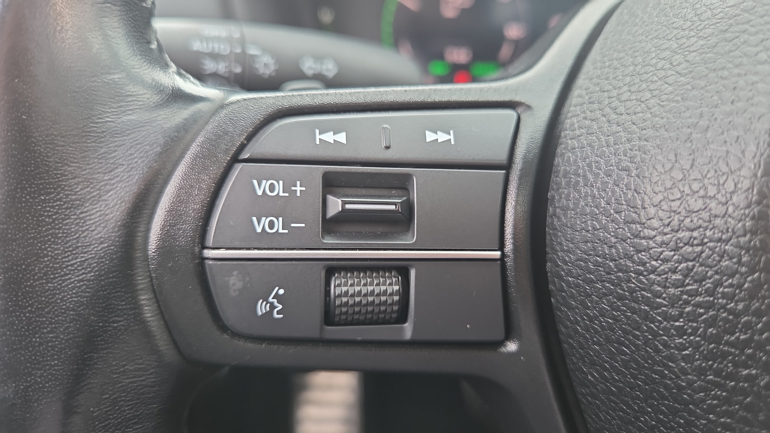 2024 Honda Accord Hybrid Sport-L - Photo 24