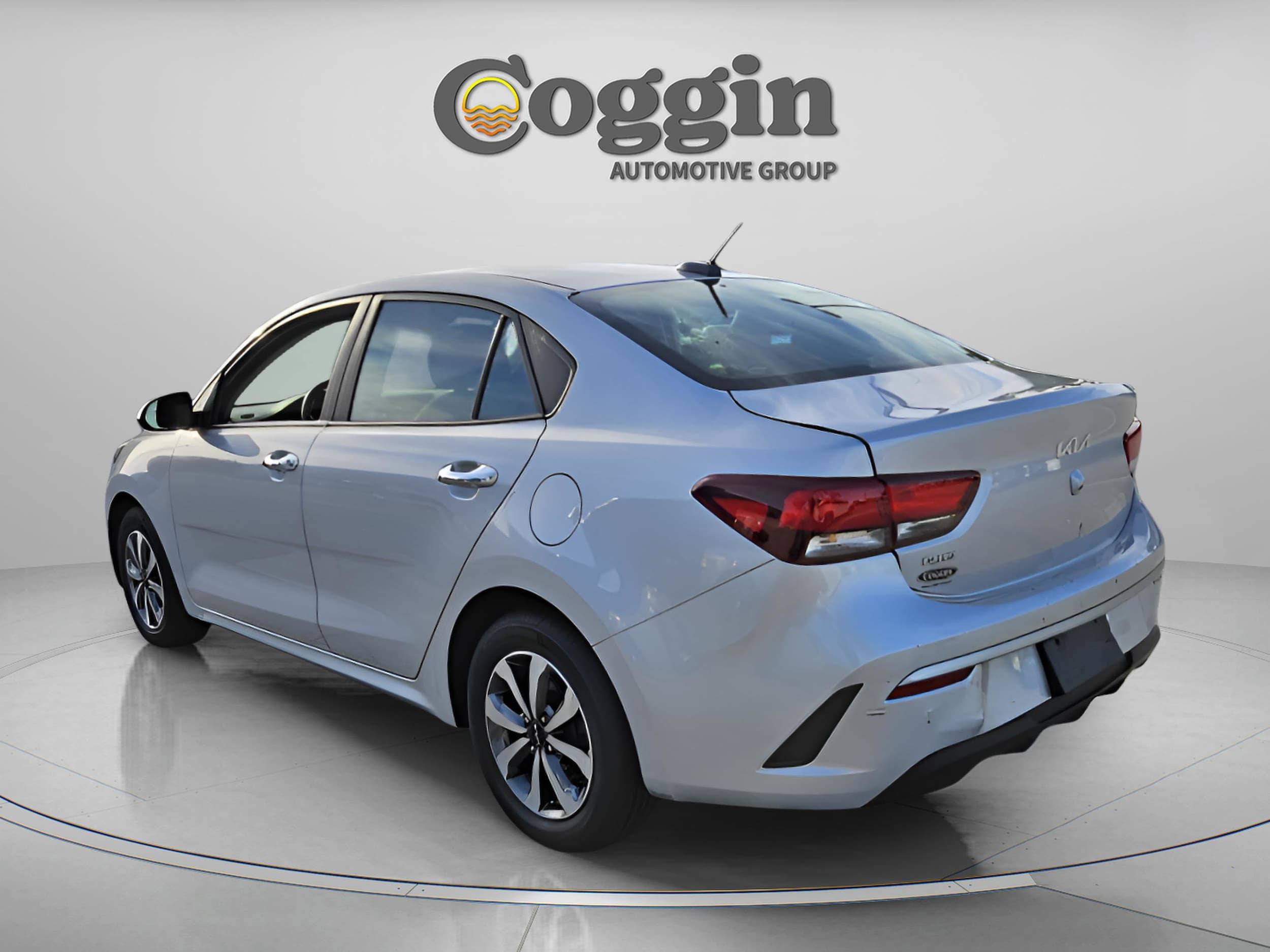 Used 2022 Kia Rio S with VIN 3KPA24AD6NE458437 for sale in Fort Pierce, FL