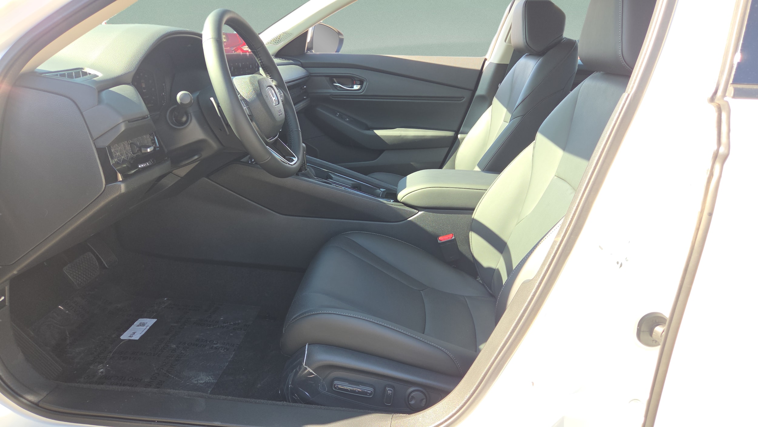 2026 Honda Accord Hybrid EX-L - Photo 10