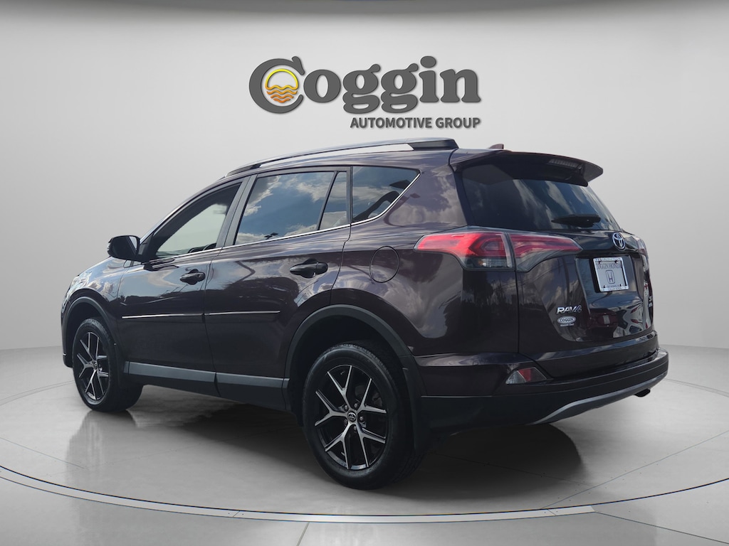 Used 2017 Toyota RAV4 SE SUV