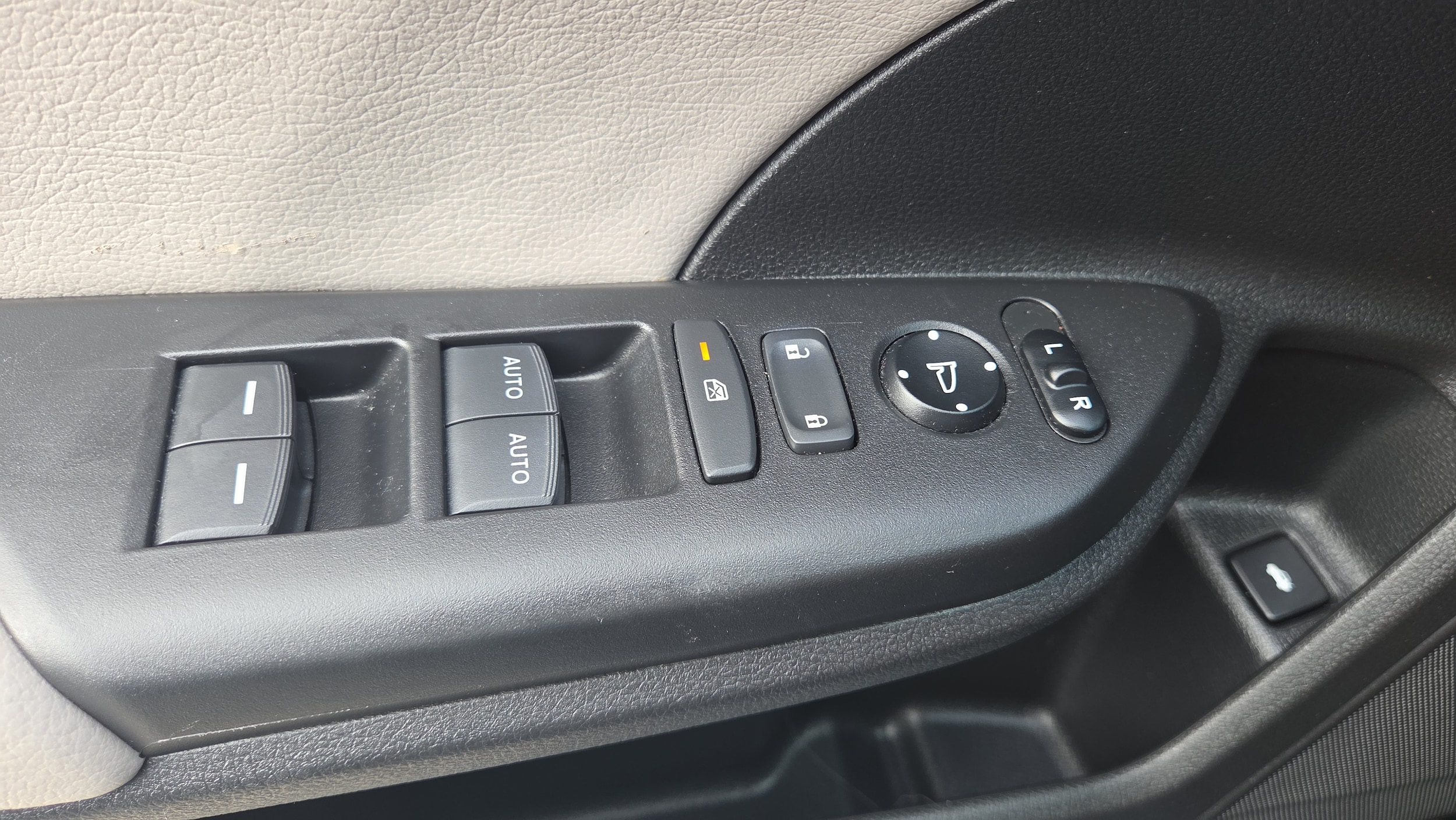 2022 Honda Insight EX - Photo 33