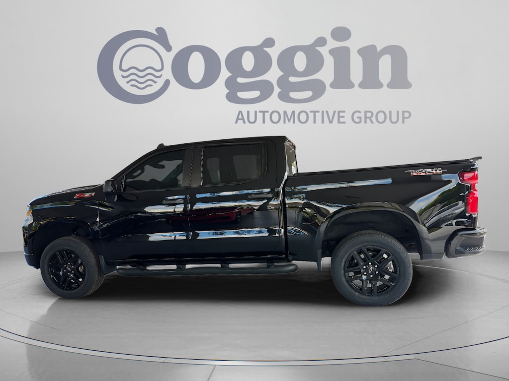 Used 2023 Chevrolet Silverado 1500 Custom Trail Boss Truck Crew Cab