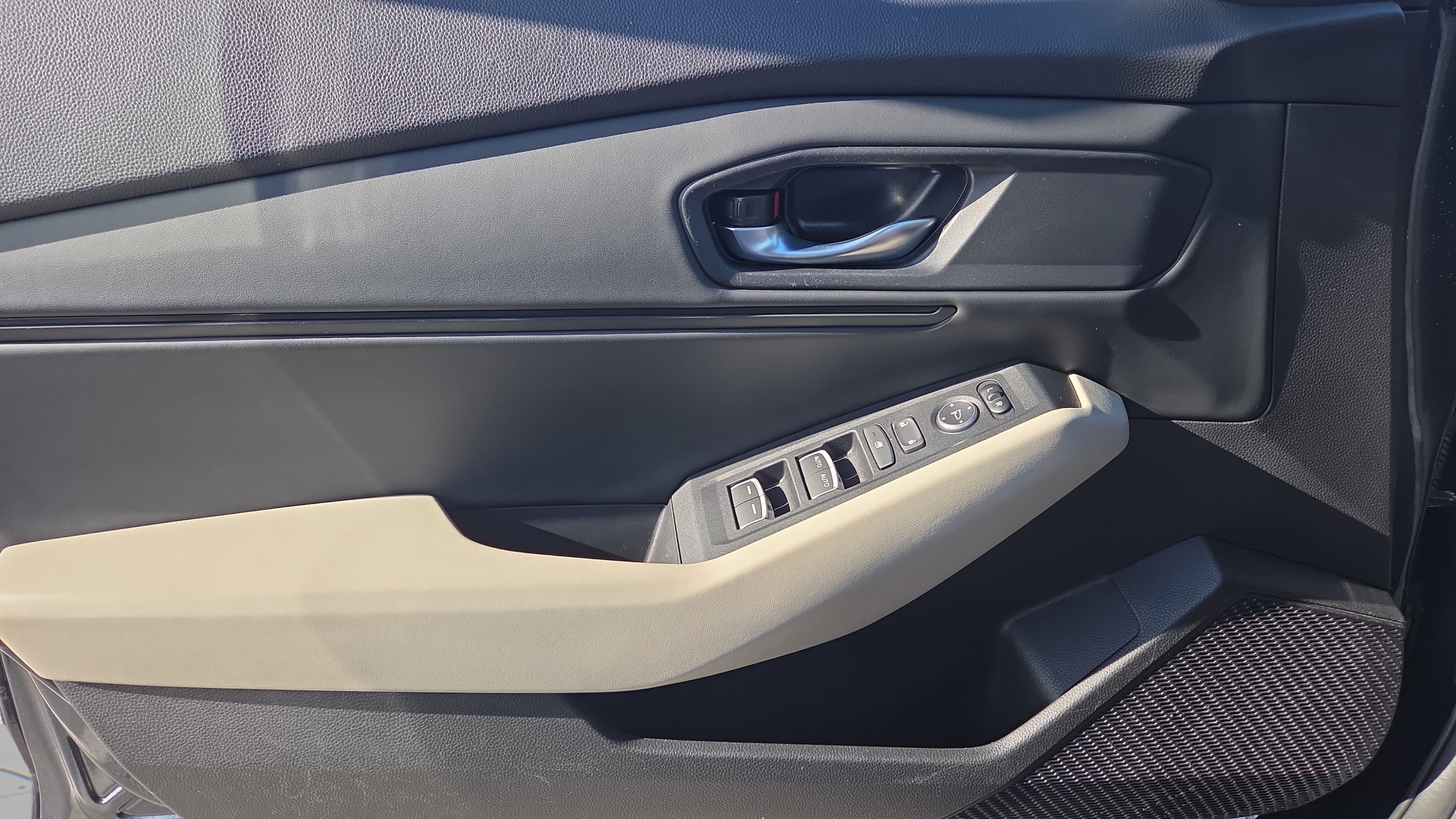 2024 Honda Accord EX - Photo 36