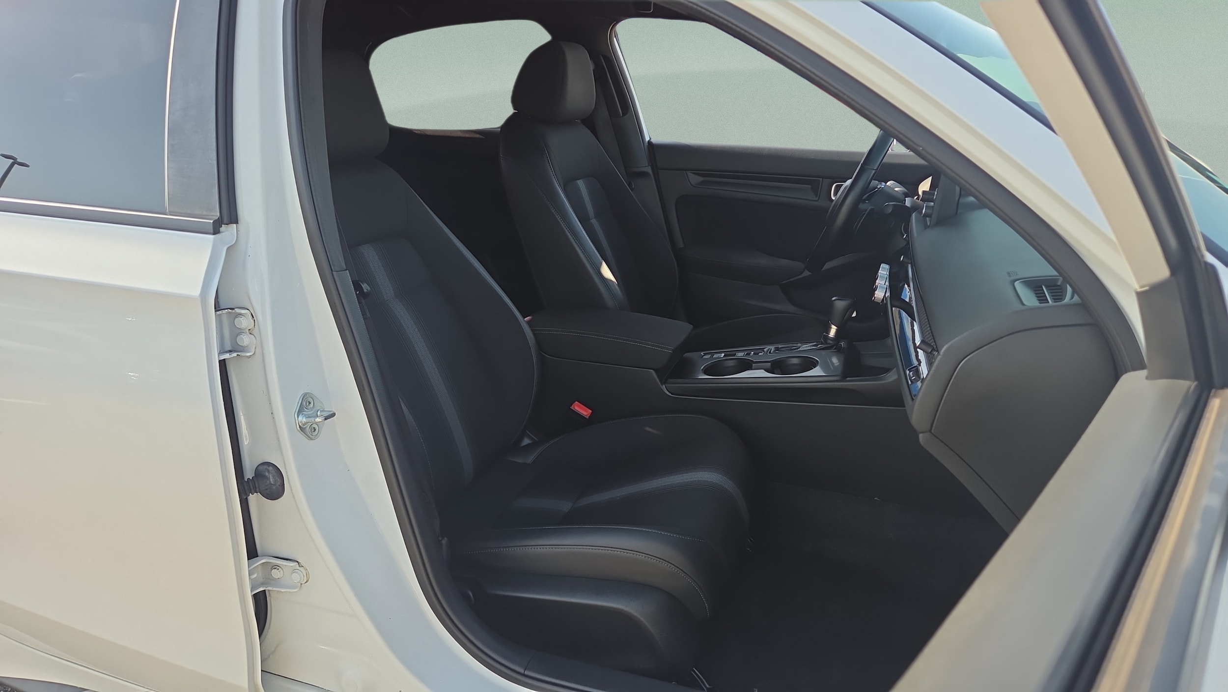 2023 Honda Civic Hatchback Sport - Photo 18