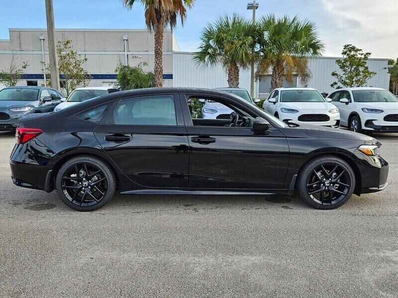 2026 Honda Civic Sport photo 3