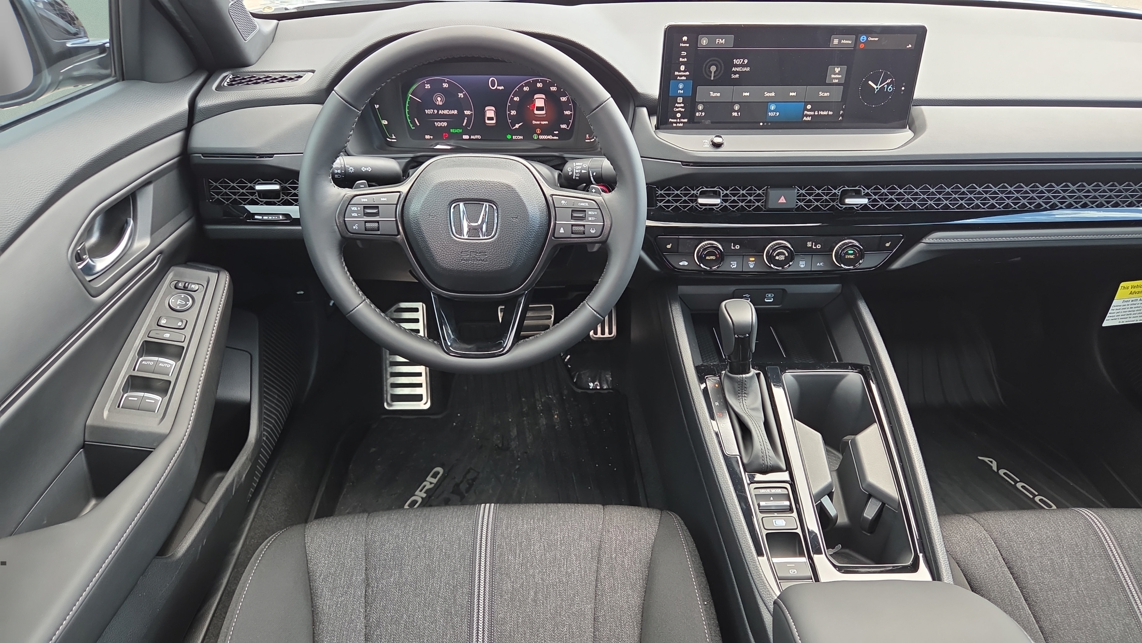 2026 Honda Accord Hybrid Sport - Photo 13