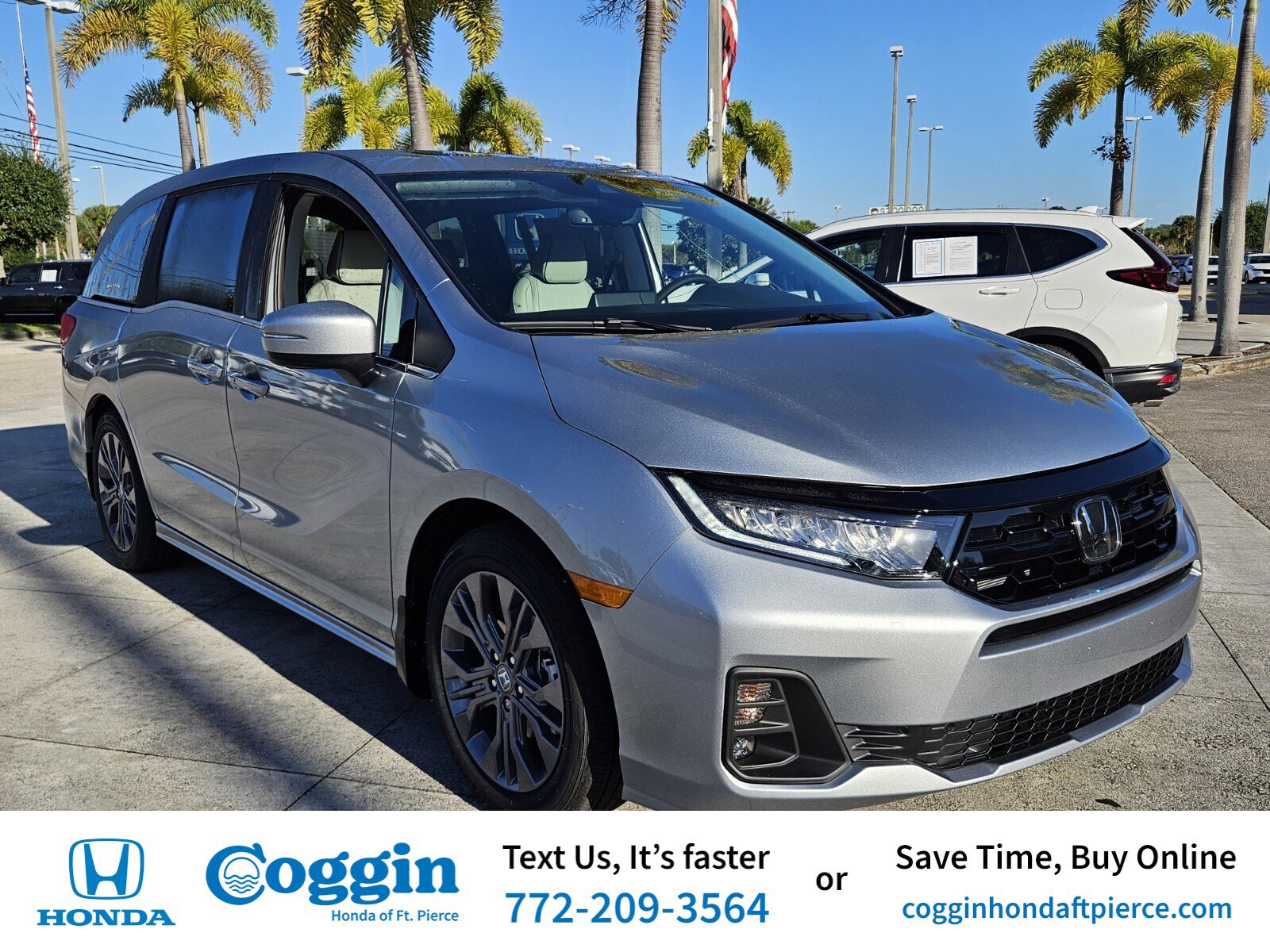 2026 Honda Odyssey Touring's photo