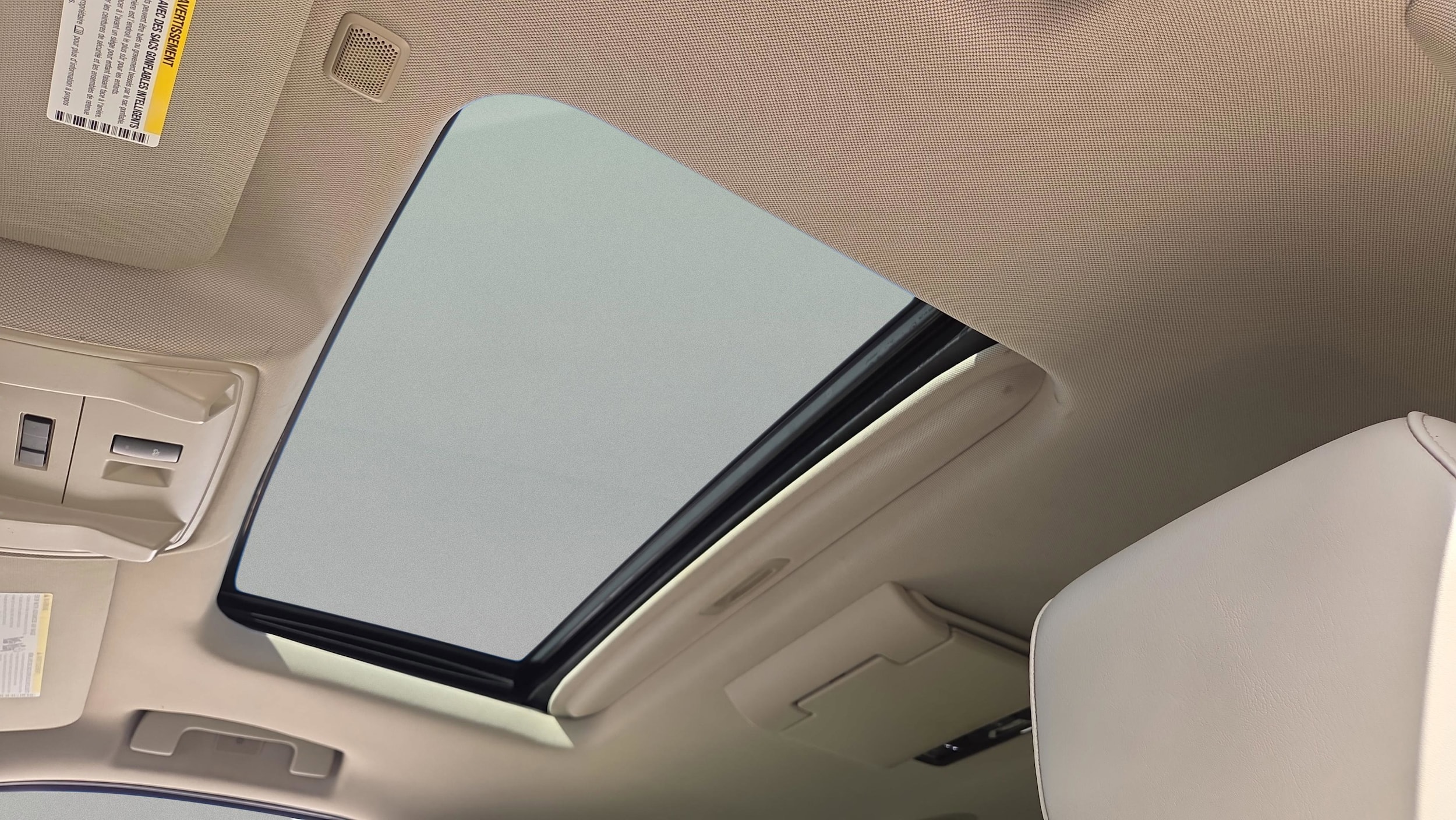 2015 Cadillac Escalade Luxury - Photo 21