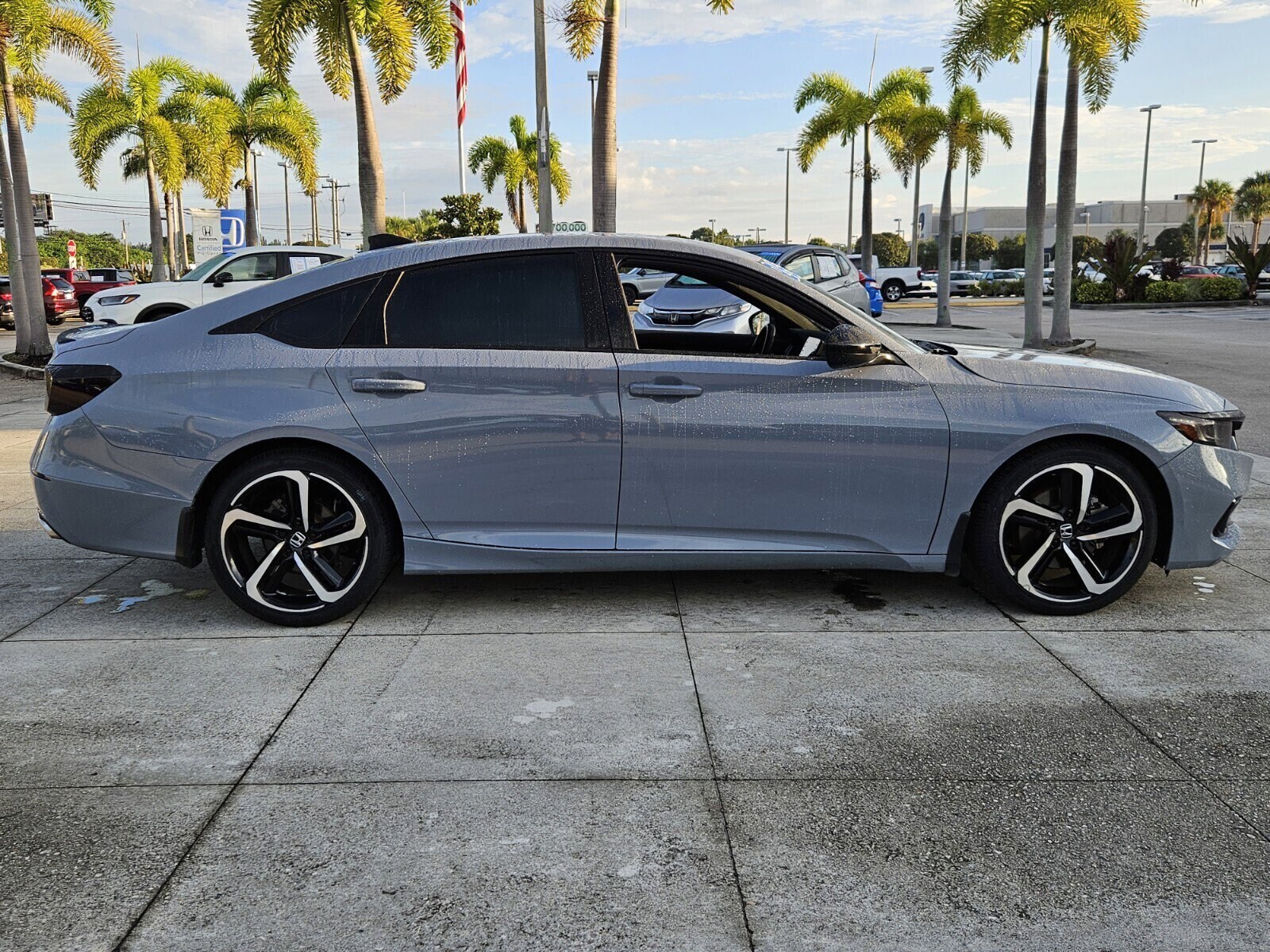 2022 Honda Accord Sport 1.5T photo 3