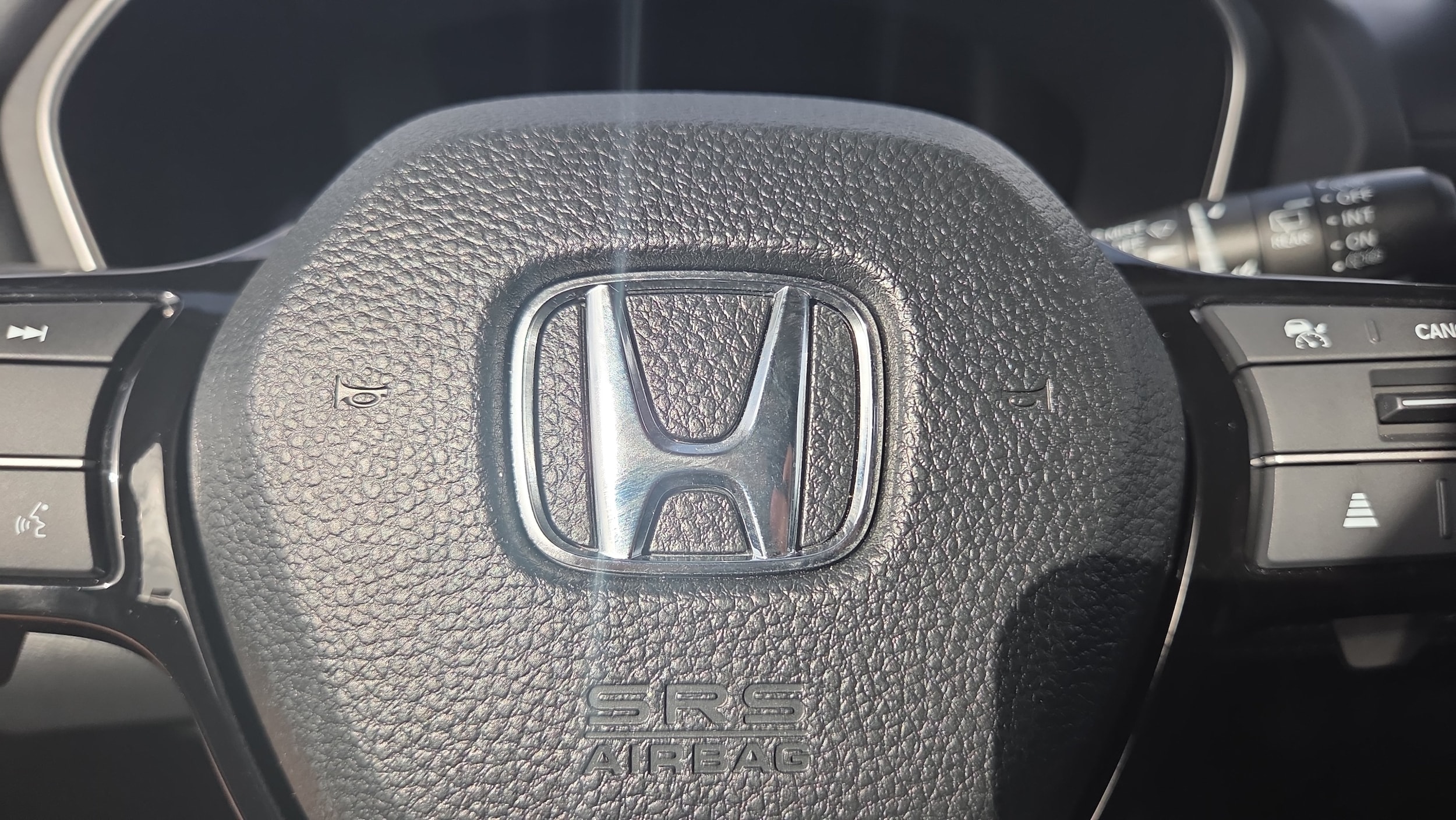 2025 Honda Pilot EX-L - Photo 36