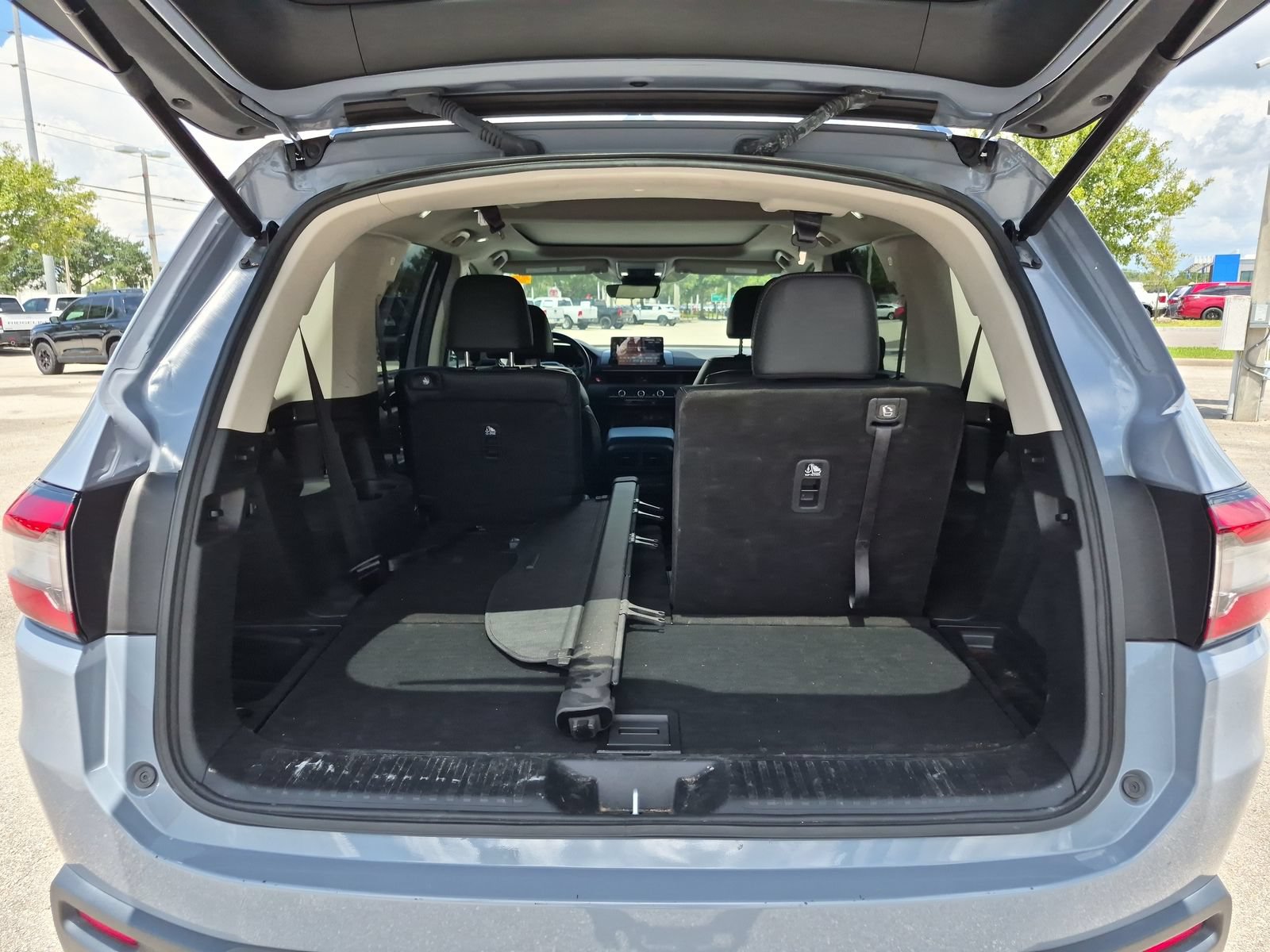2023 Honda Pilot Touring - Photo 32