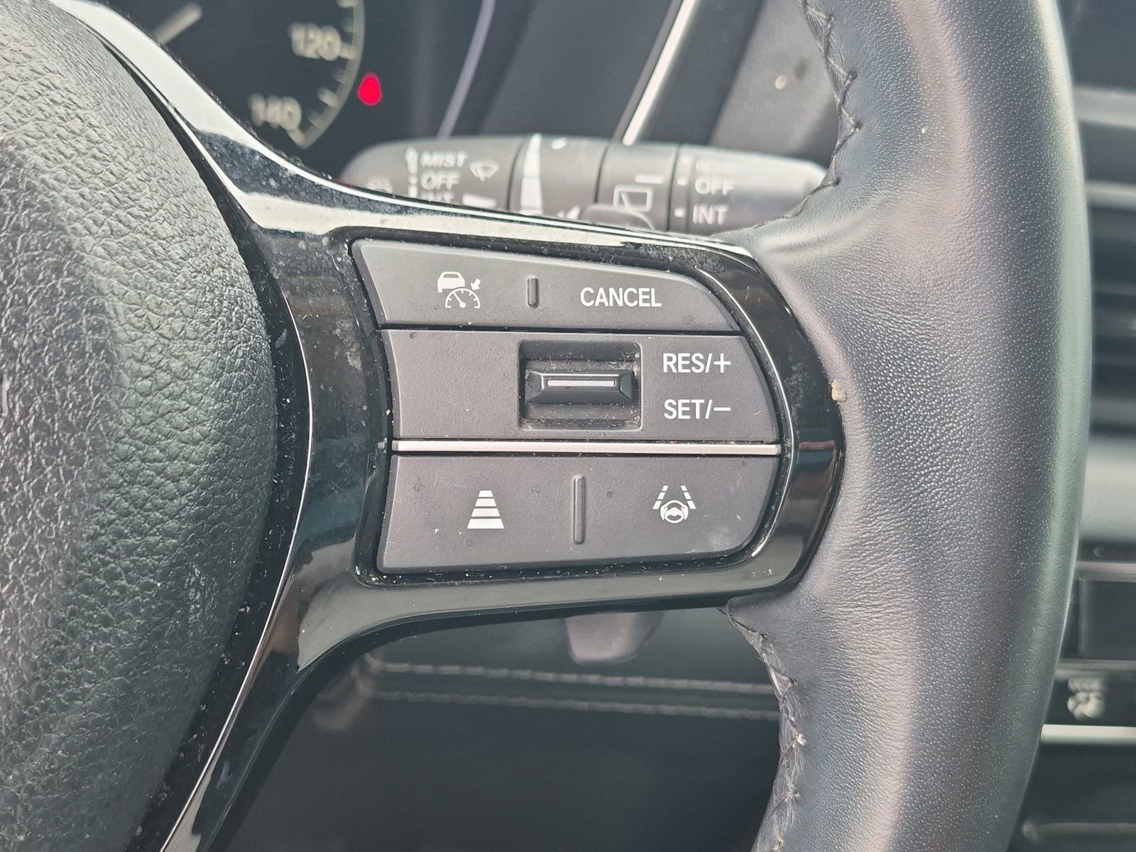 2023 Honda Pilot EX-L - Photo 11