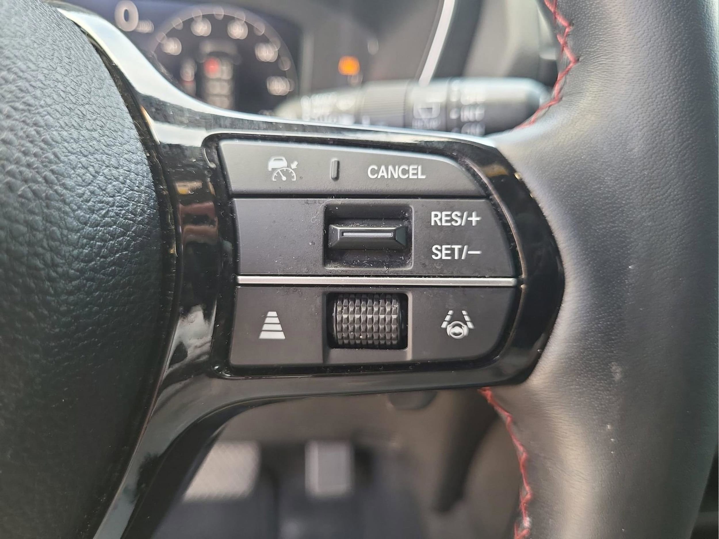 2025 Honda Pilot Black Edition - Photo 11