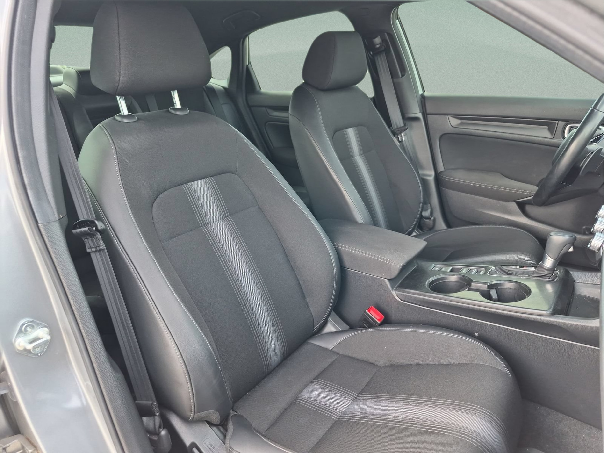 2025 Honda Civic Sport - Photo 20