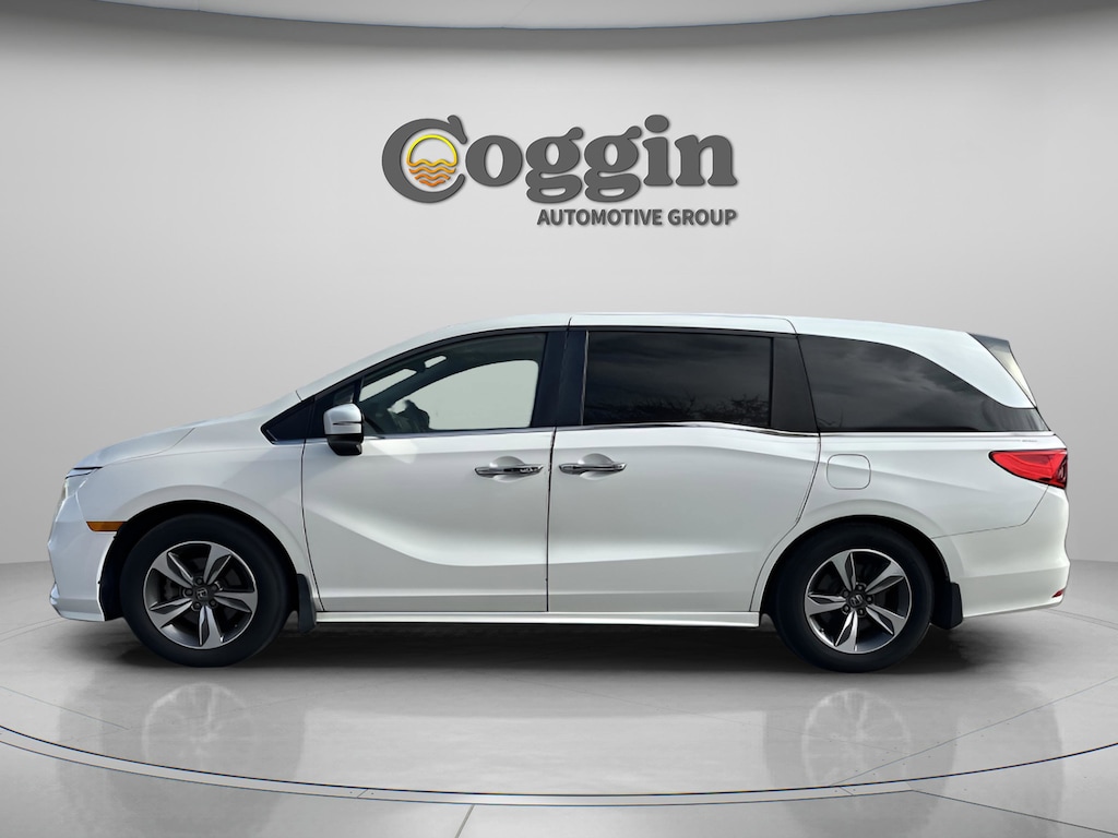 Used 2018 Honda Odyssey Touring Van