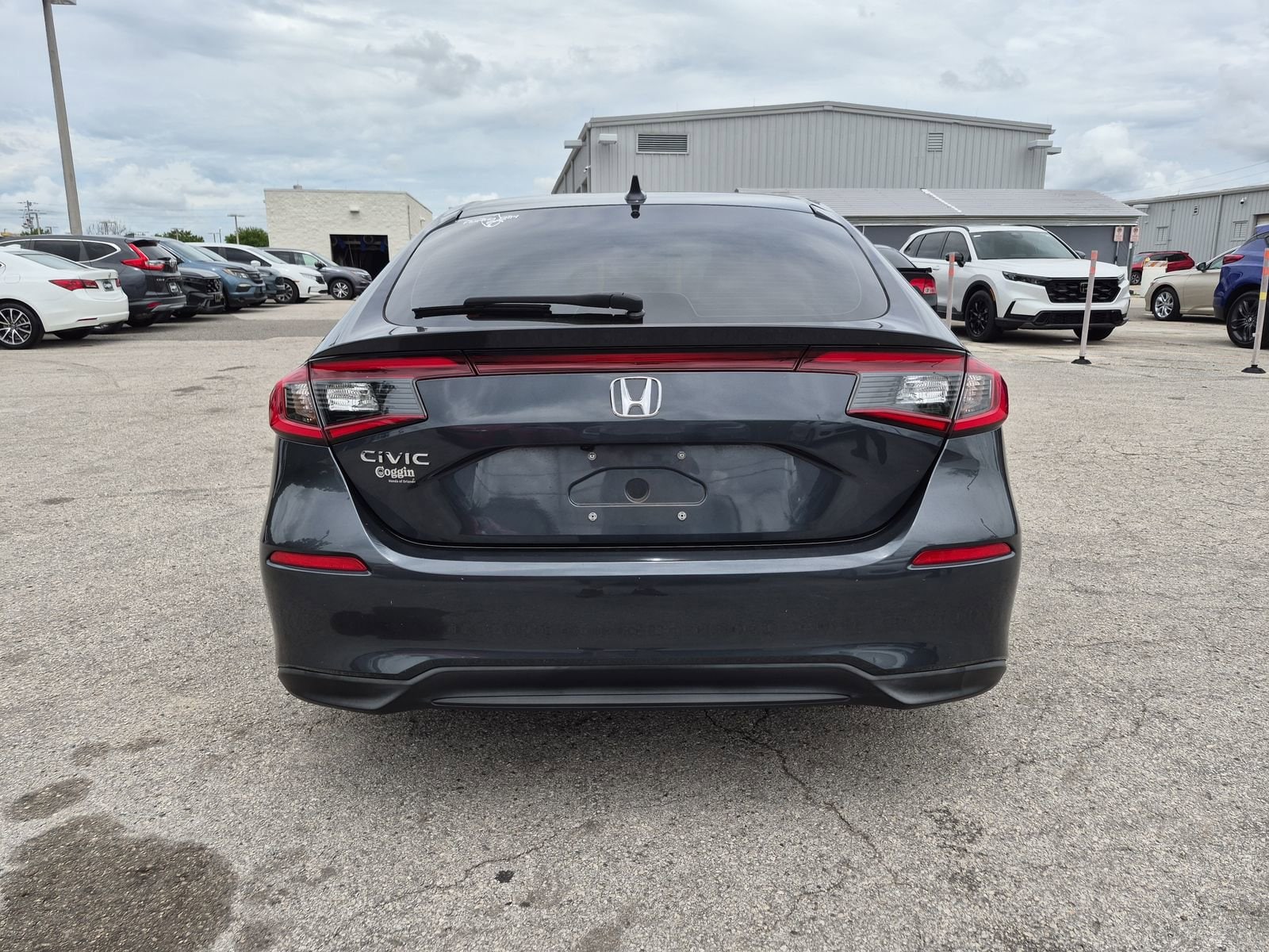 2023 Honda Civic Hatchback LX - Photo 6