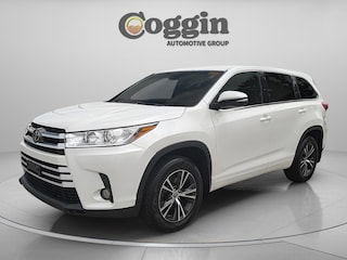 2018 Toyota Highlander LE V6 SUV