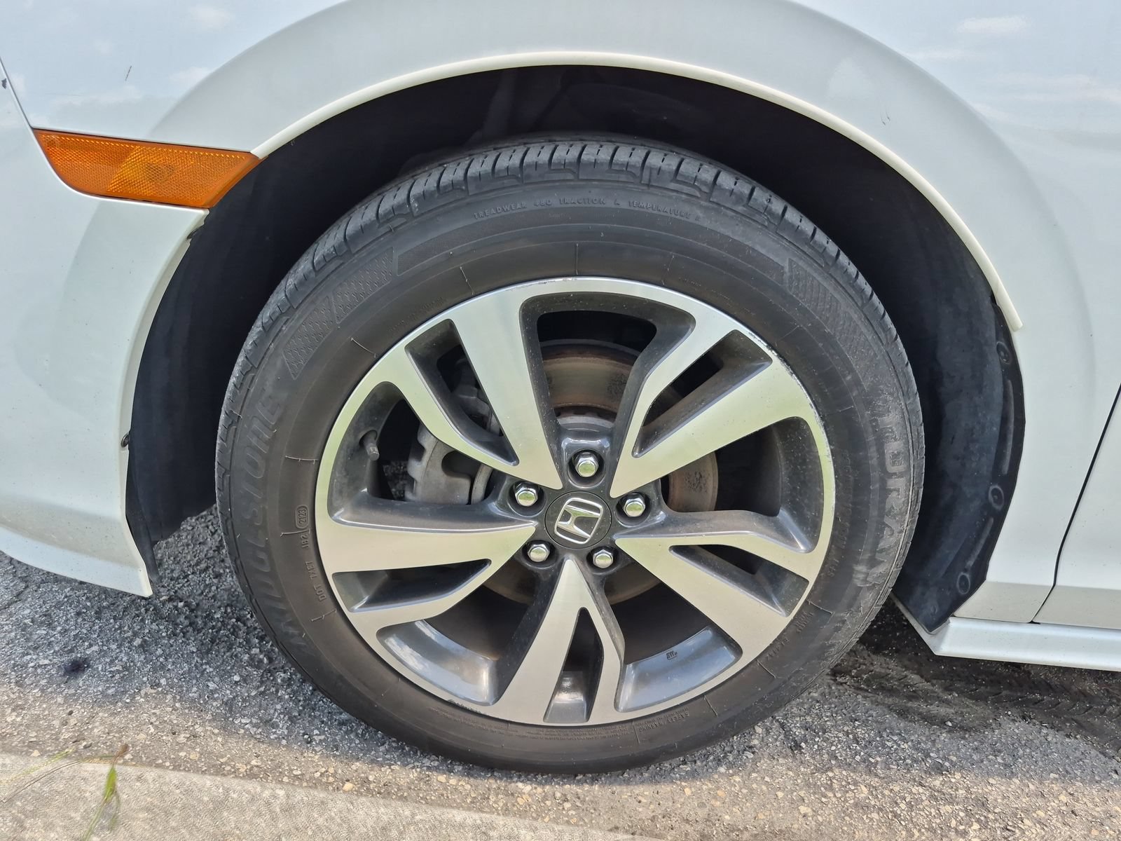 2023 Honda Odyssey Touring - Photo 9