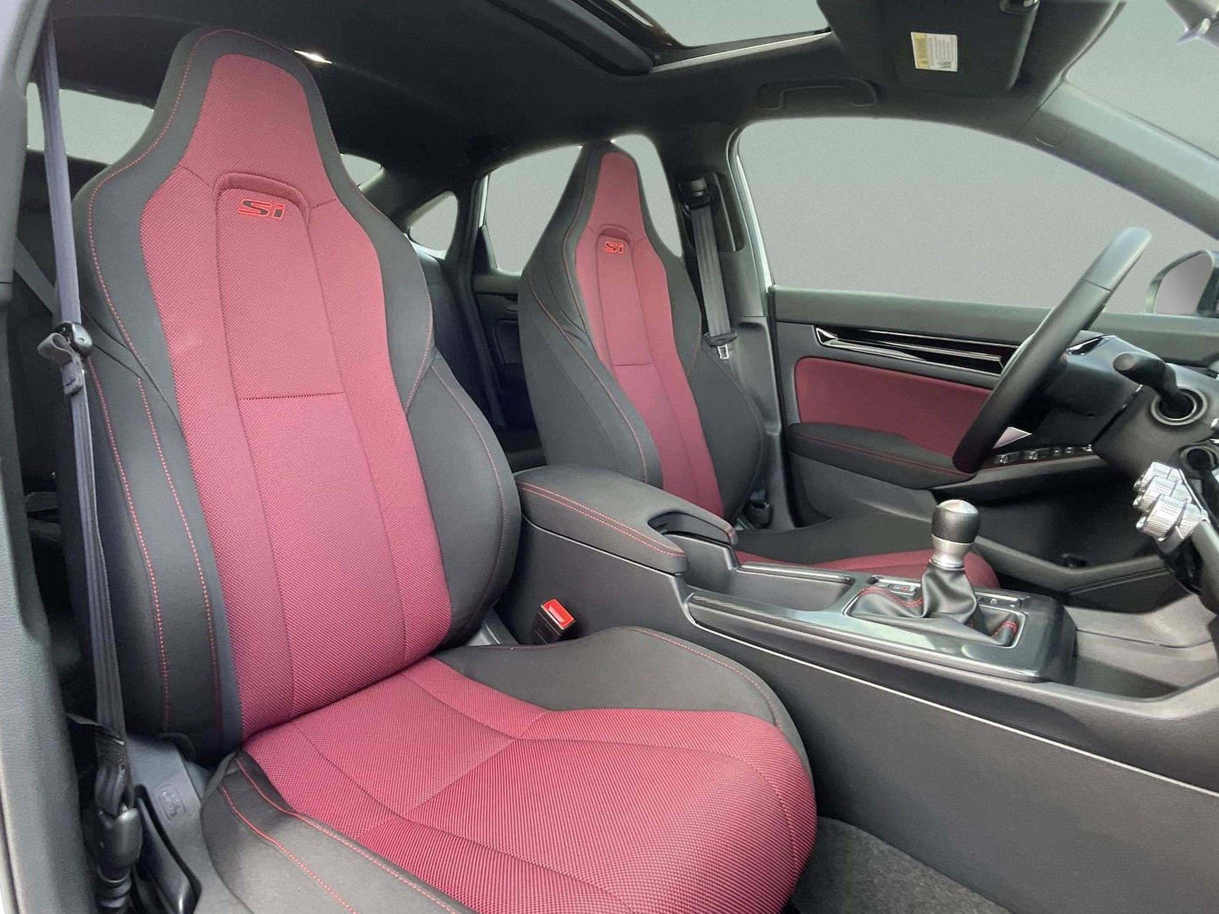 2026 Honda Civic Si - Photo 17