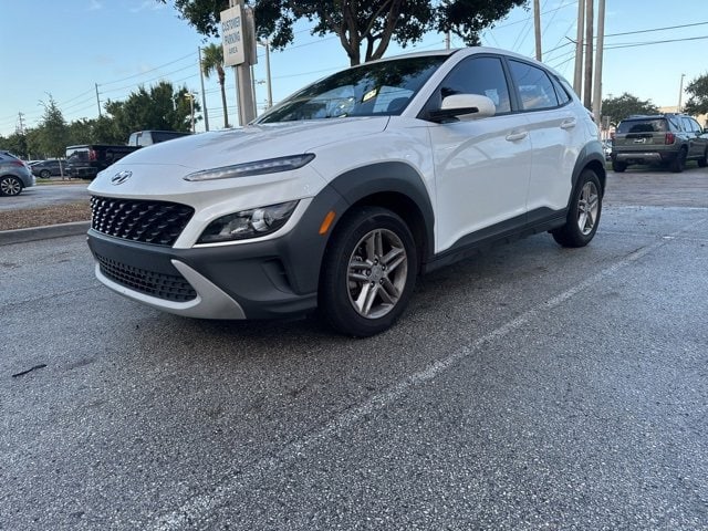2022 Hyundai Kona SE photo 4