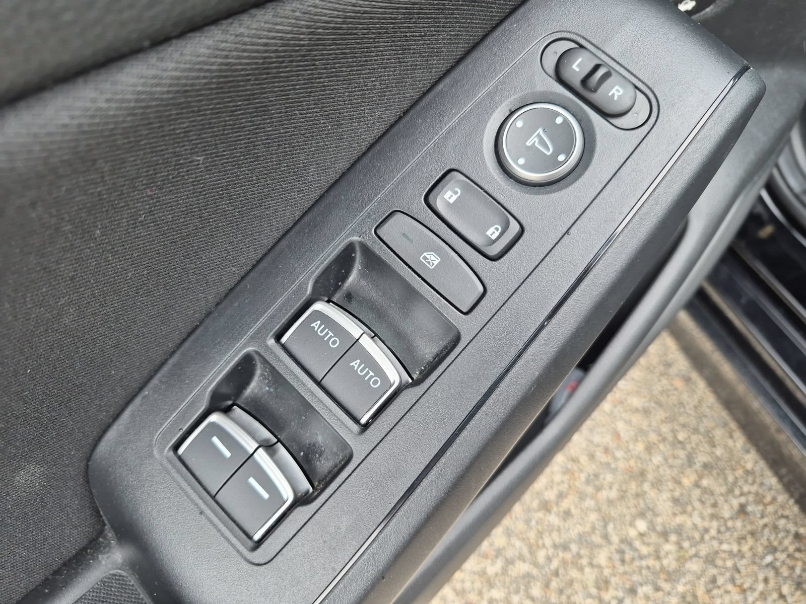 2024 Honda Civic Sport - Photo 17