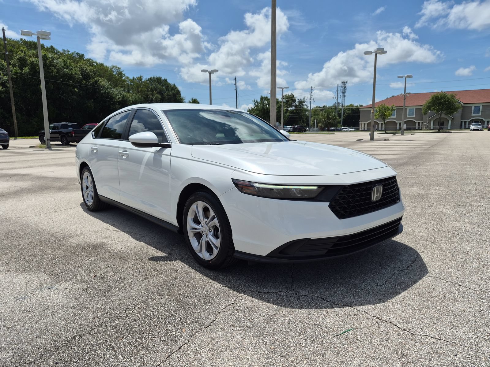 2024 Honda Accord LX - Photo 9