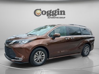2023 Toyota Sienna XLE 7 Passenger Van Passenger Van