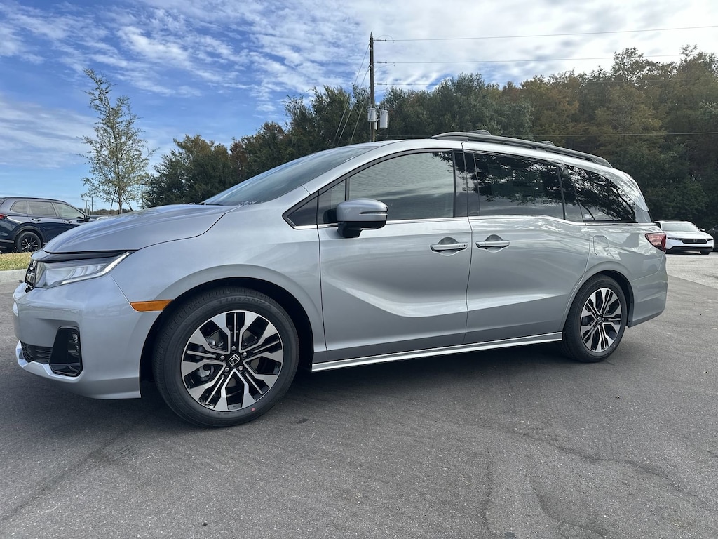 New 2026 Honda Odyssey Elite Van Passenger