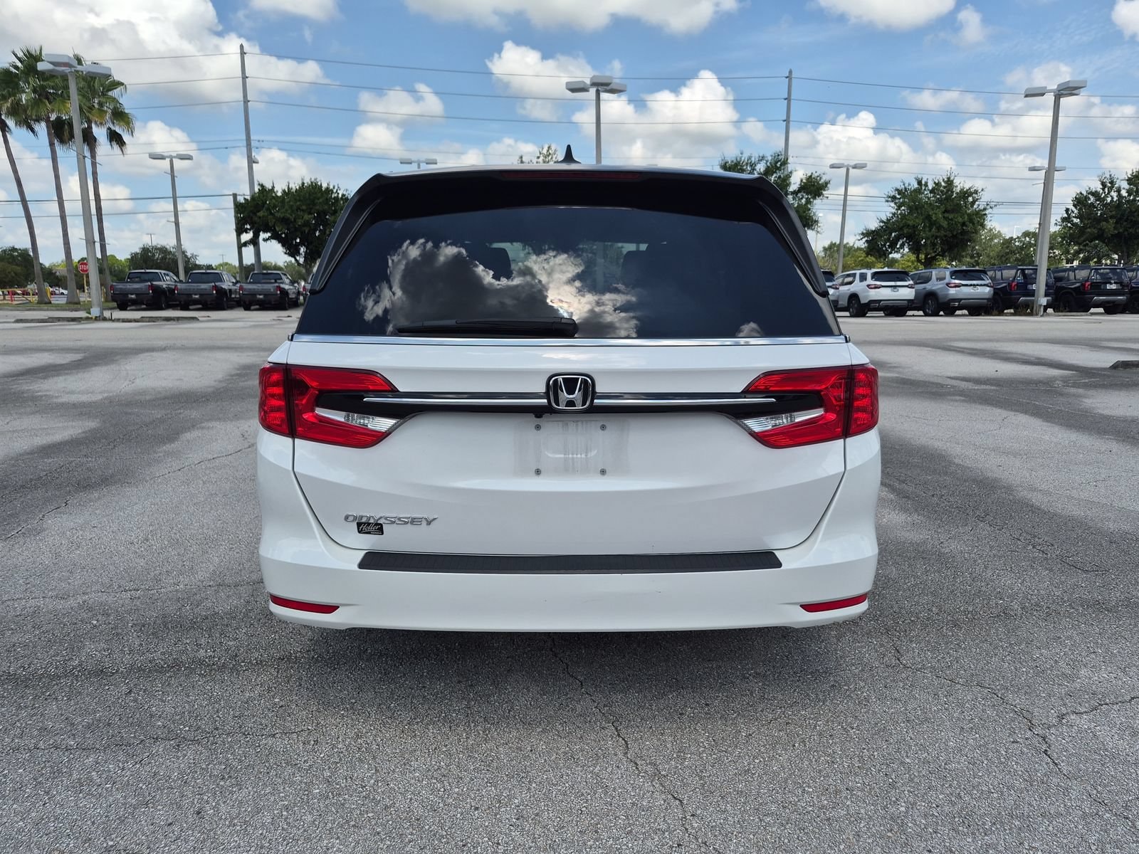 2024 Honda Odyssey EX-L - Photo 6