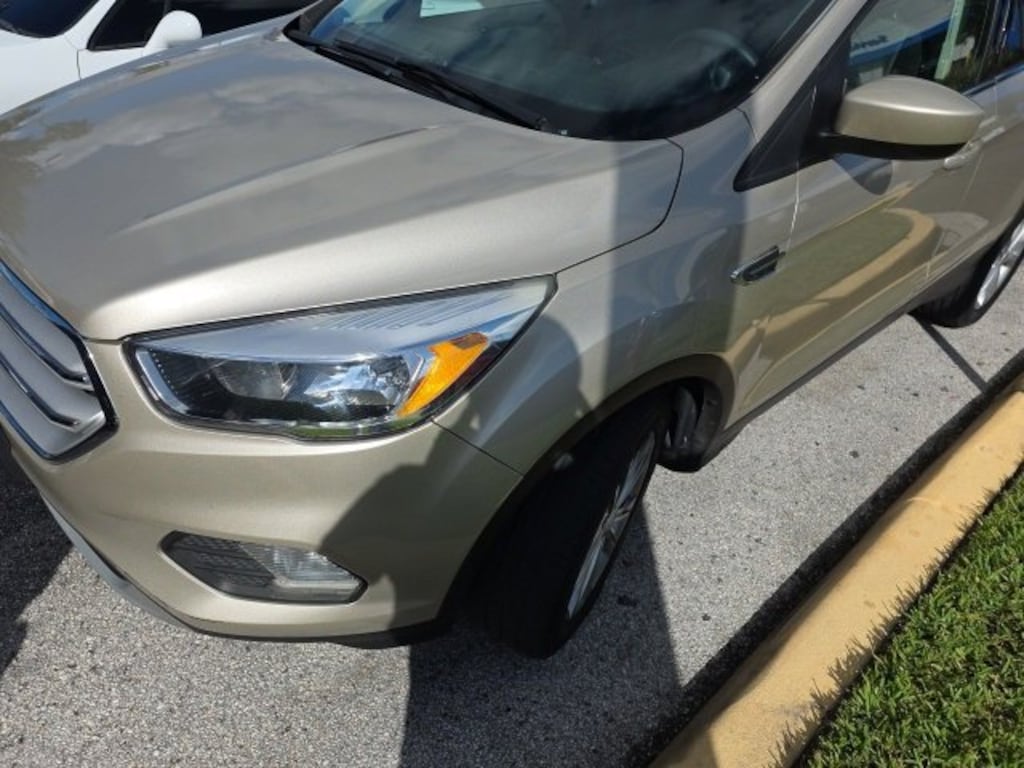 Used 2018 Ford Escape SE SUV