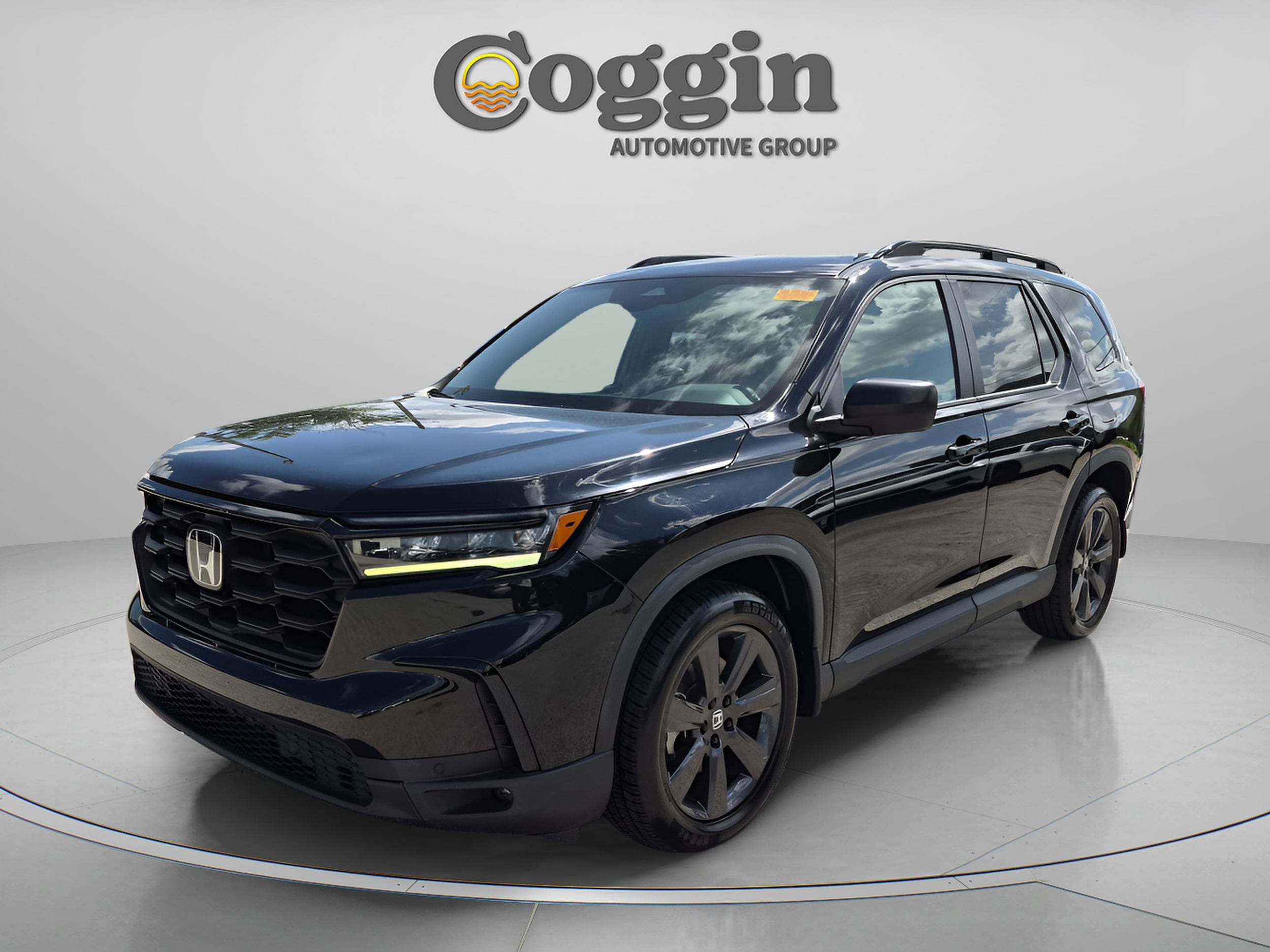 2023 Honda Pilot Sport AWD's photo